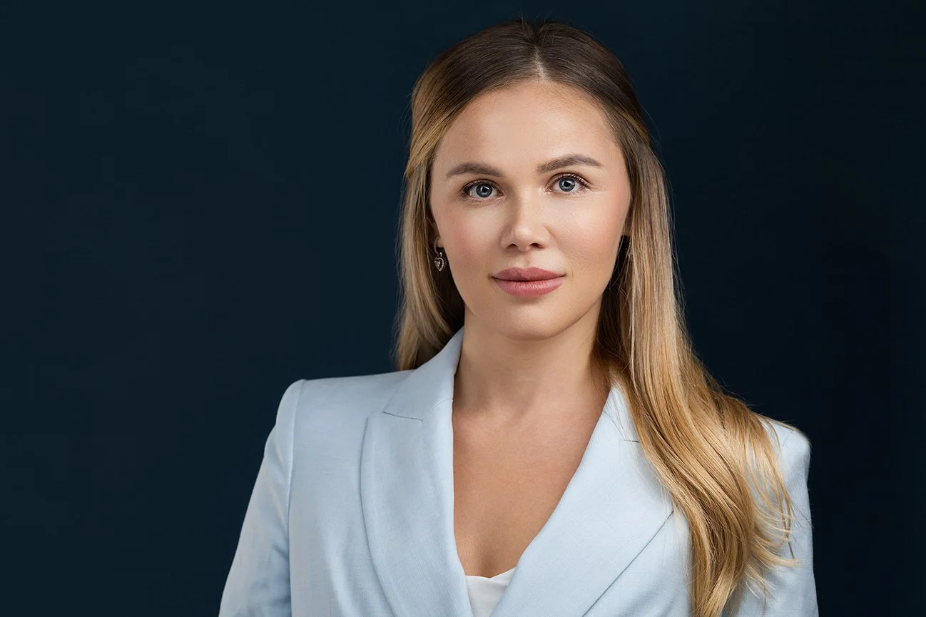 corporate-headshot-photographer.jpg