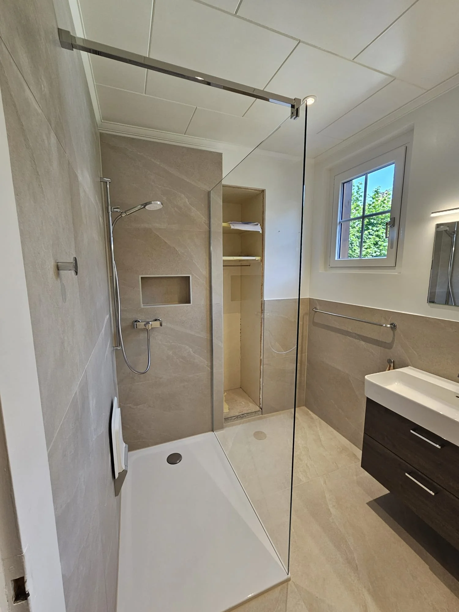 paroi-douche-verre-misenscene.jpg