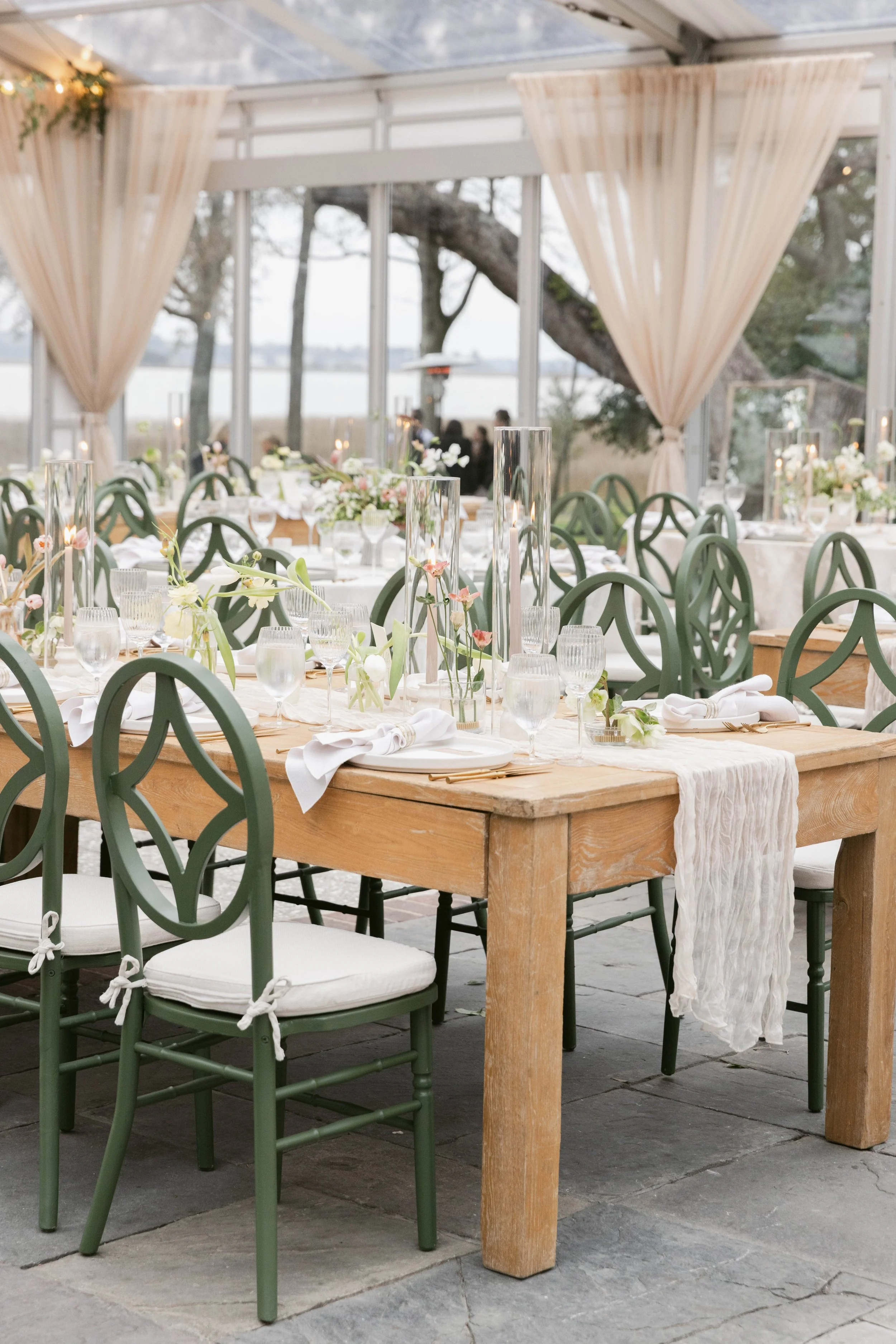 Lowndes-Grove-Charleston-South-Carolina-WeddingPhotography2468.jpg