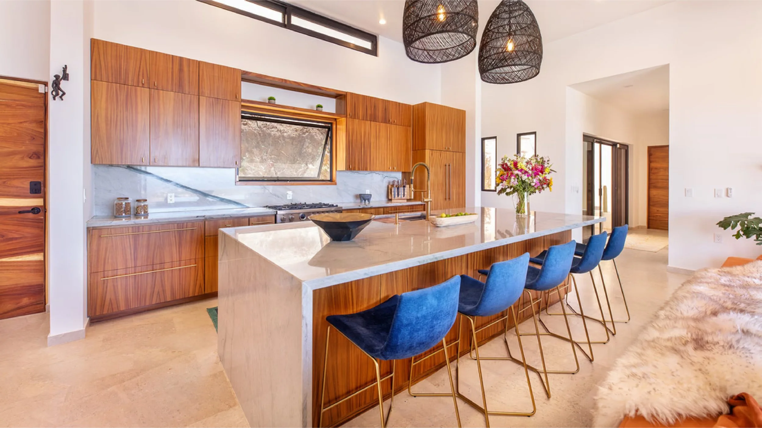 villa d kitchen.jpg