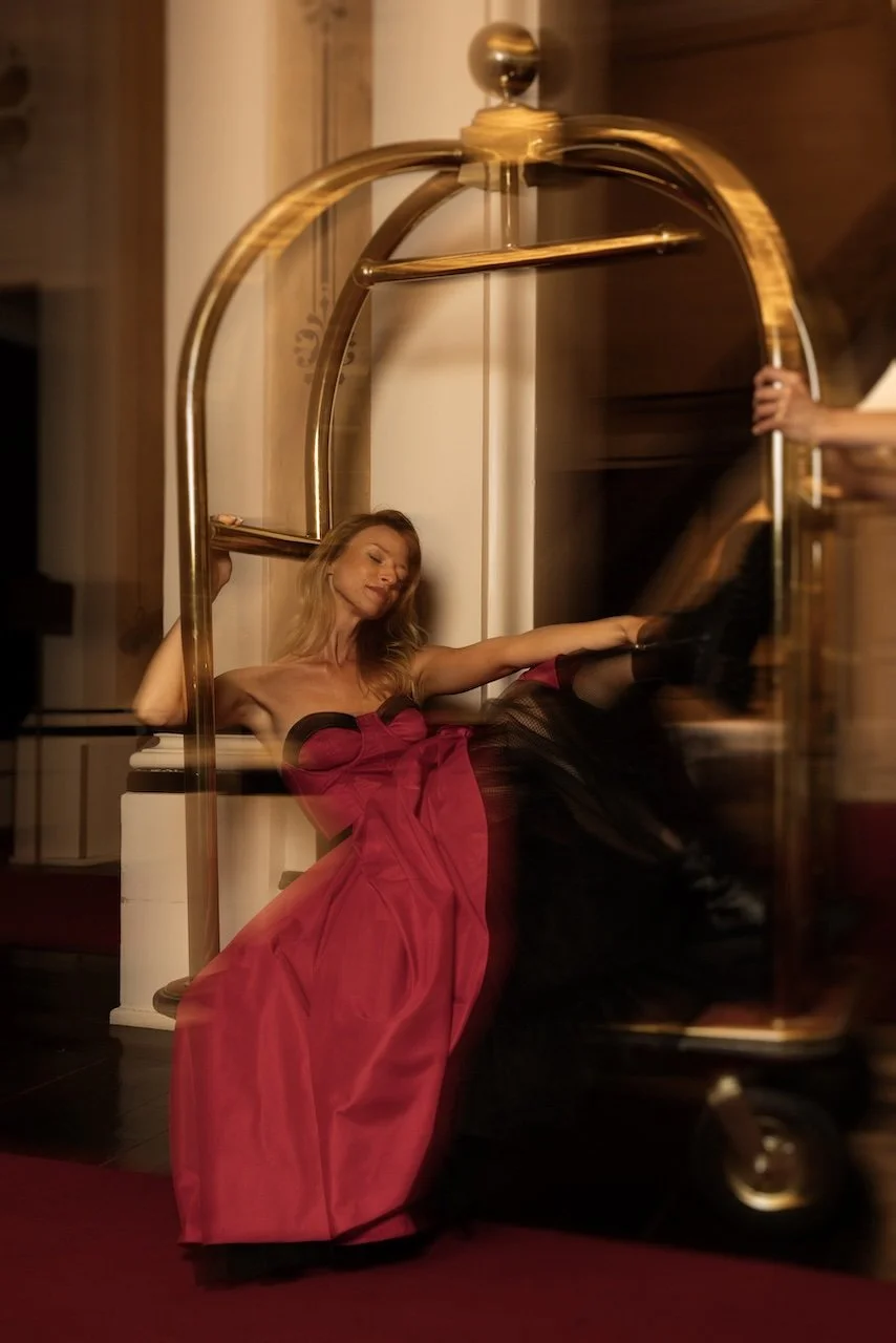 Red Vestido 2.jpeg