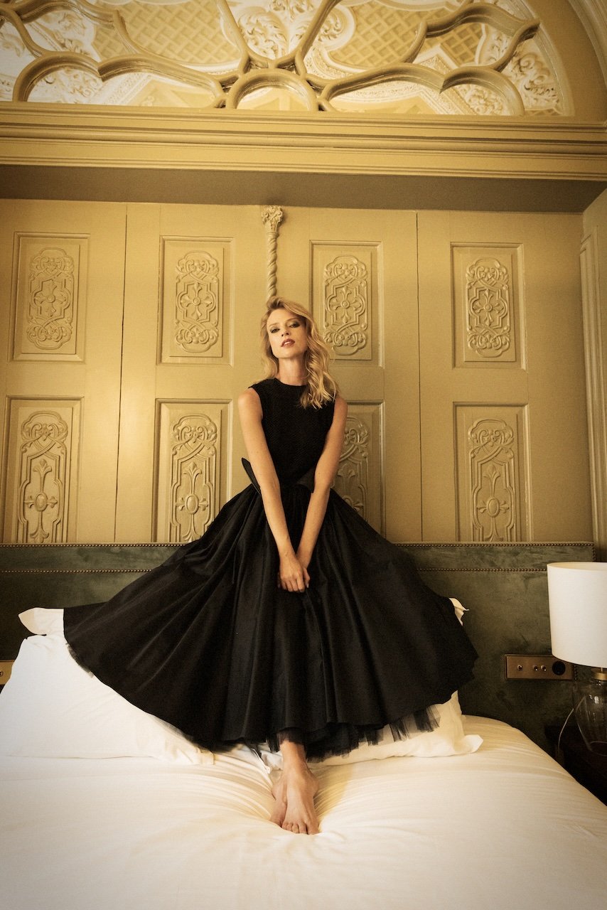 THE BLACK WILDSKIRT LOOK