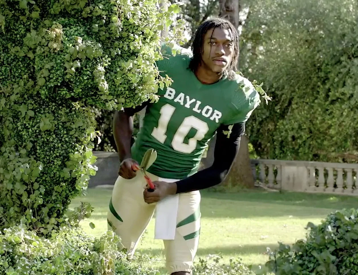 HeismanHousescreen.webp