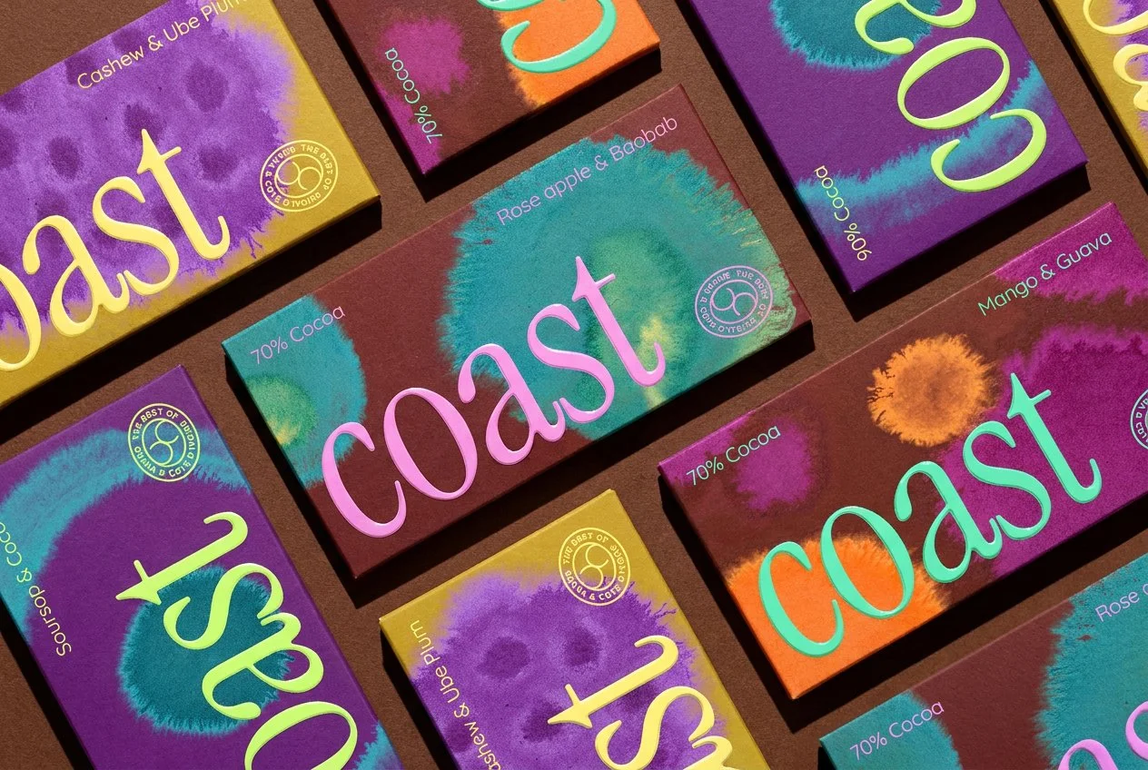 The brand identity and packaging combine contemporary design with references to West Africa’s rich cultural heritage and artistic traditions. Expressive acrylic ink shapes and patterns draw inspiration from traditional batik printing techniques.
