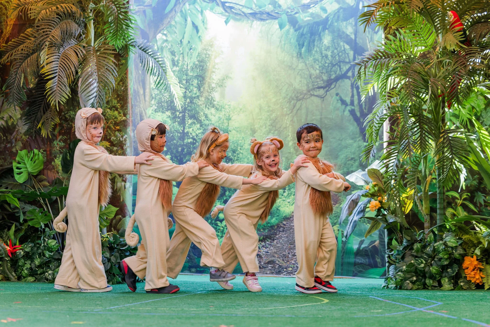 SpringPlay_EMMClassroom2_2024_CatherineKangPhotography-147.jpg