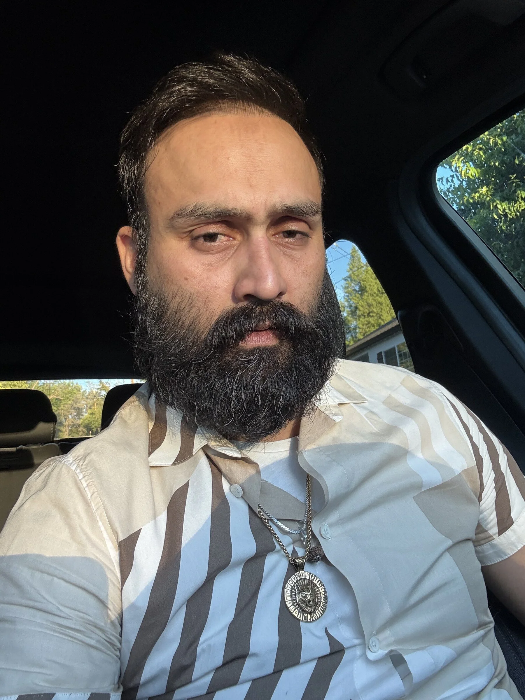 model-striped-shirt-sun.jpg