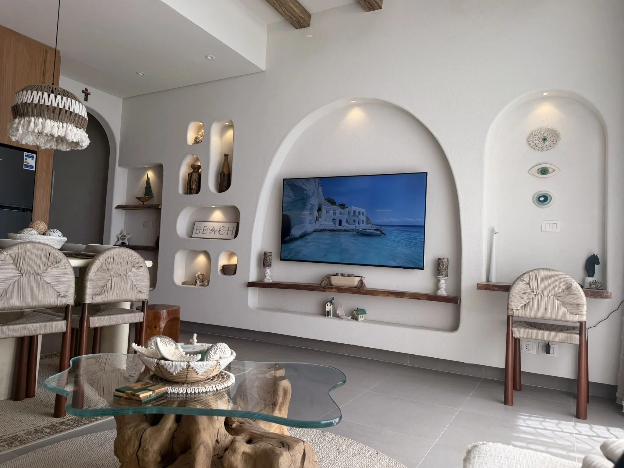 SOMARINI BY THE SEA
