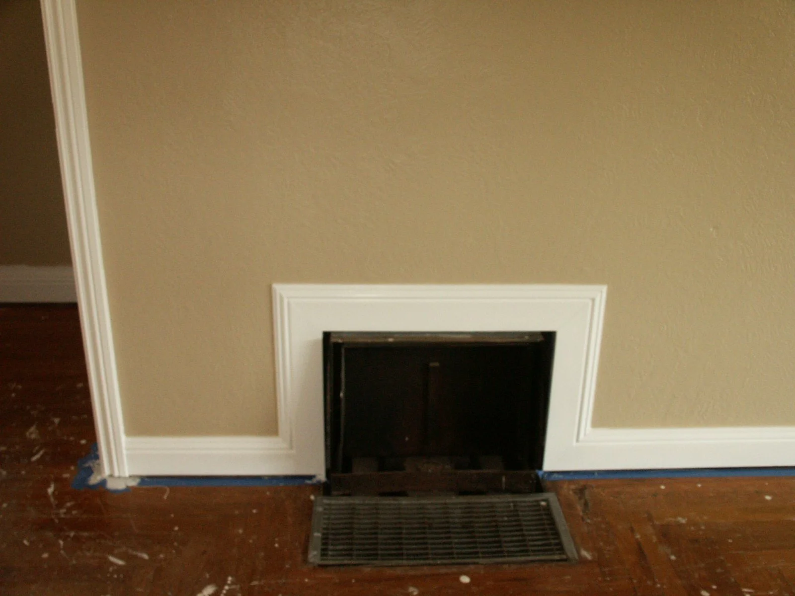 baseboard.JPG