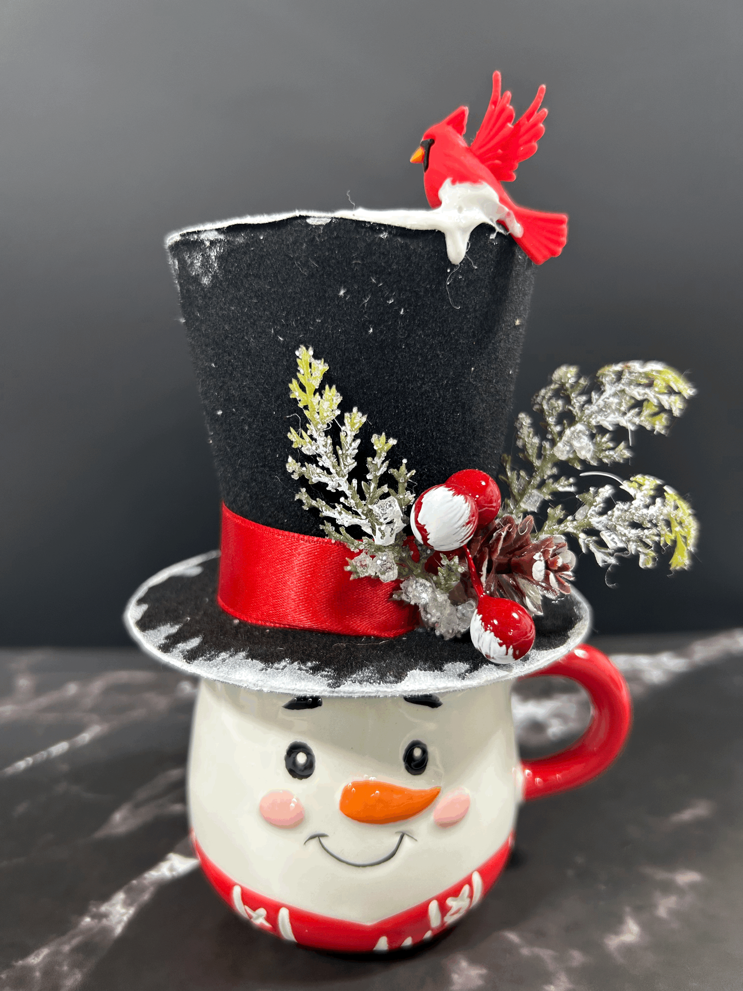Snowman Mug & Cardinal Holiday Décor