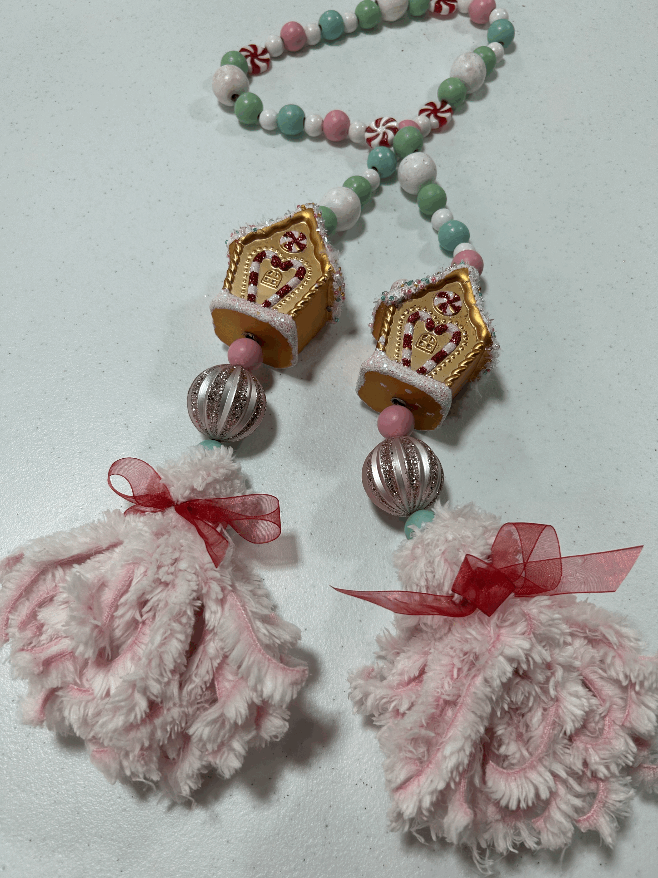 Gingerbread House Large Bead Garland