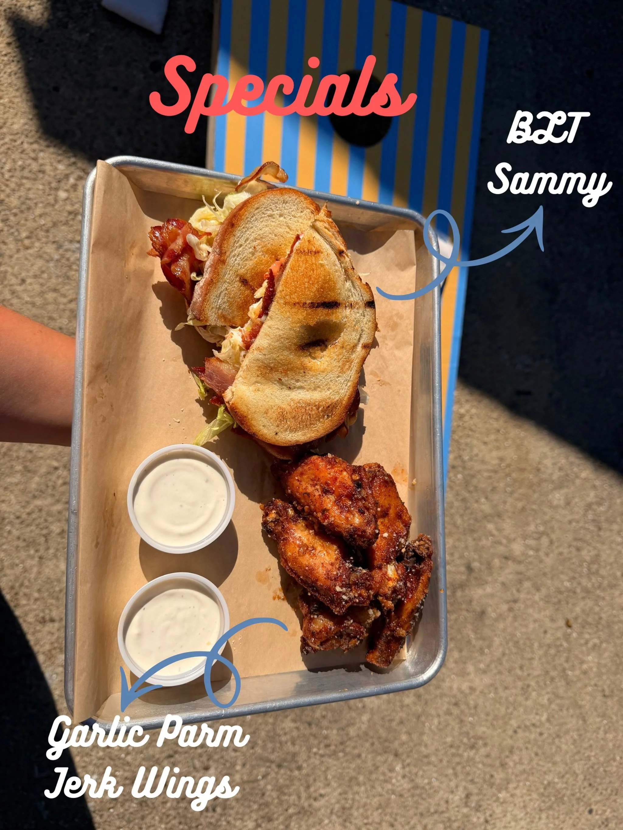 Highlighting some of our specials!! 
Have you tried these yet??
&bull;
&bull;
&bull;
&bull;
&bull;
&bull;
&bull;
&bull;
#capecod 
#capecodrestaurant 
#capecodfoodies 
#capecodchatham 
#tkssportsbar