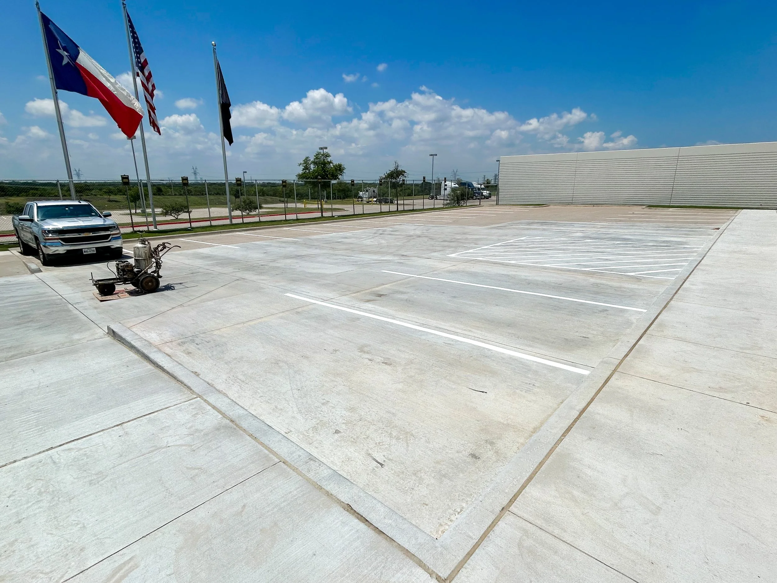 Pavement, Sealant, striping