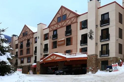 Inn-at-Snakedance-300x200@2x-ld.jpg