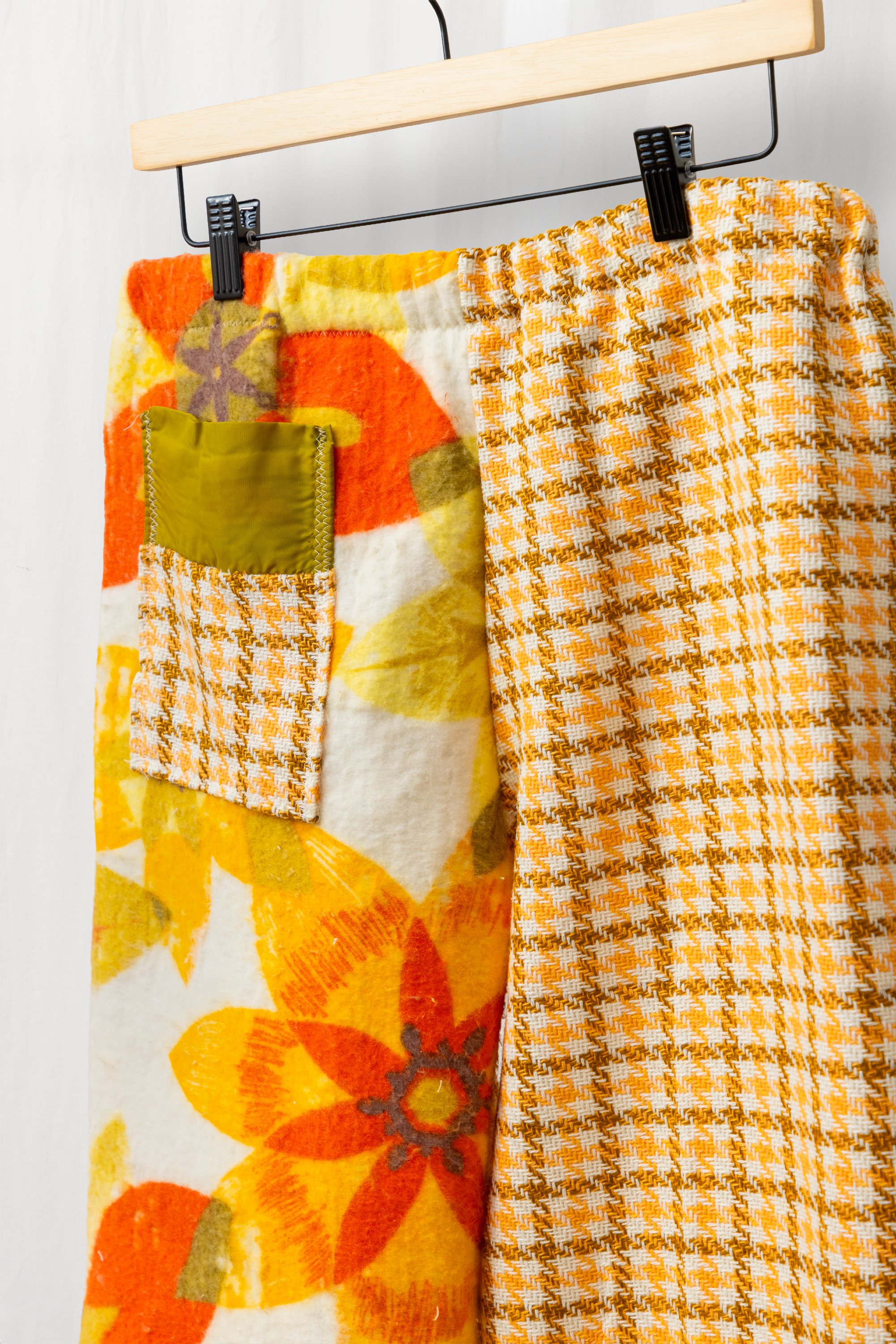 KATIE_STORE_PANTS_YELLOW_HOUNDSTOOTH_STUDIO_05.jpg
