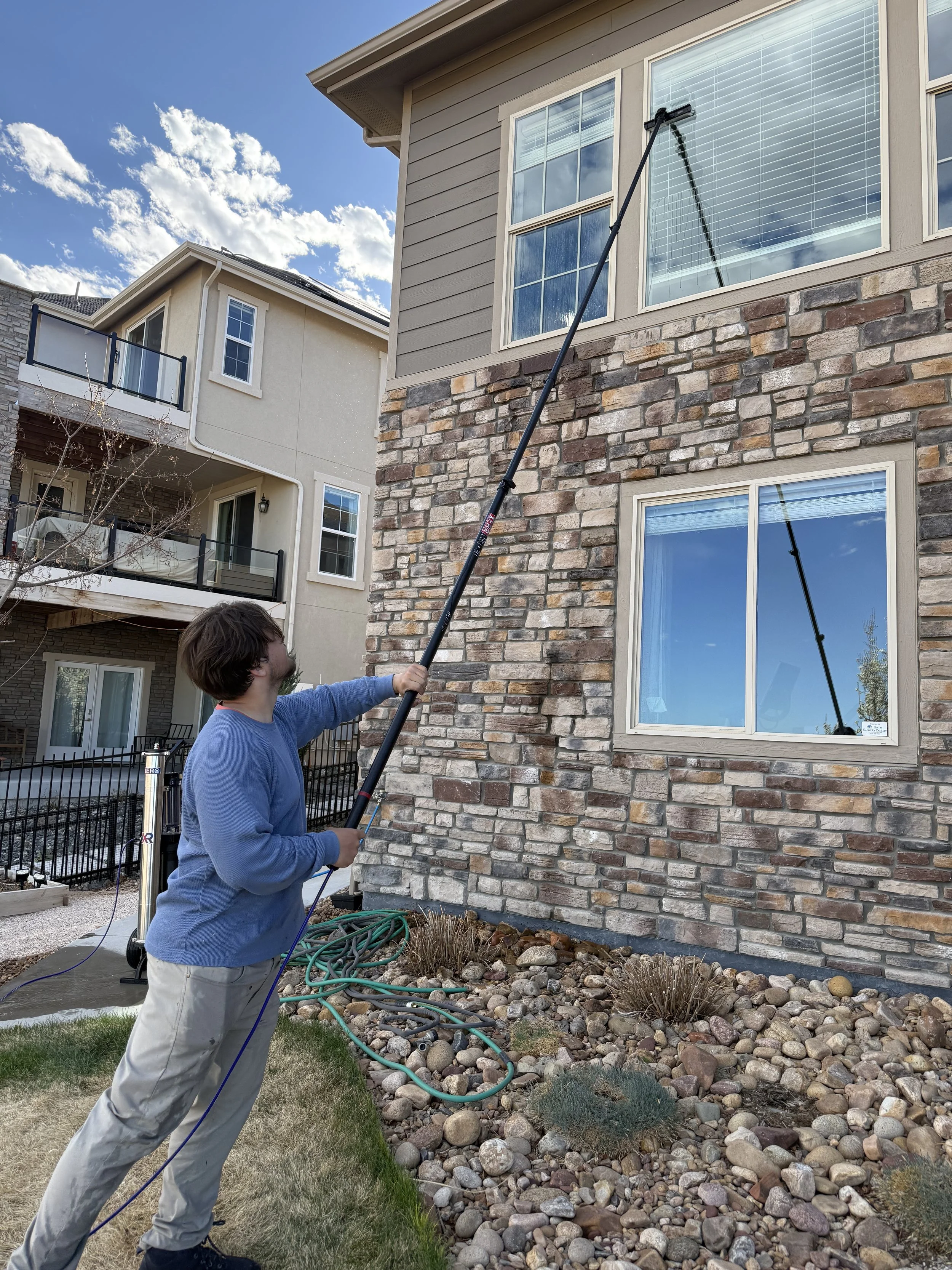 Exterior Window Washing