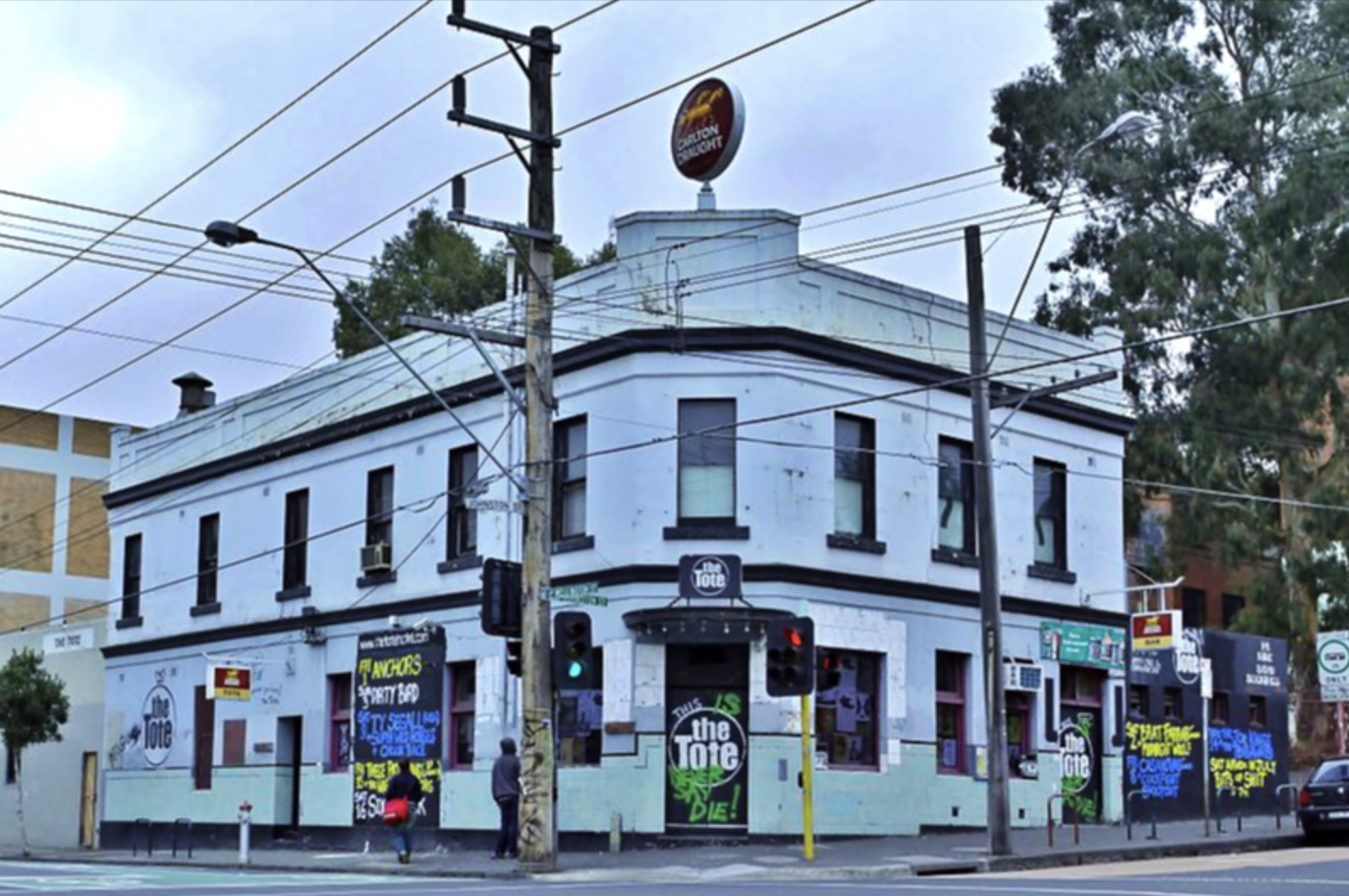 tote-hotel.png