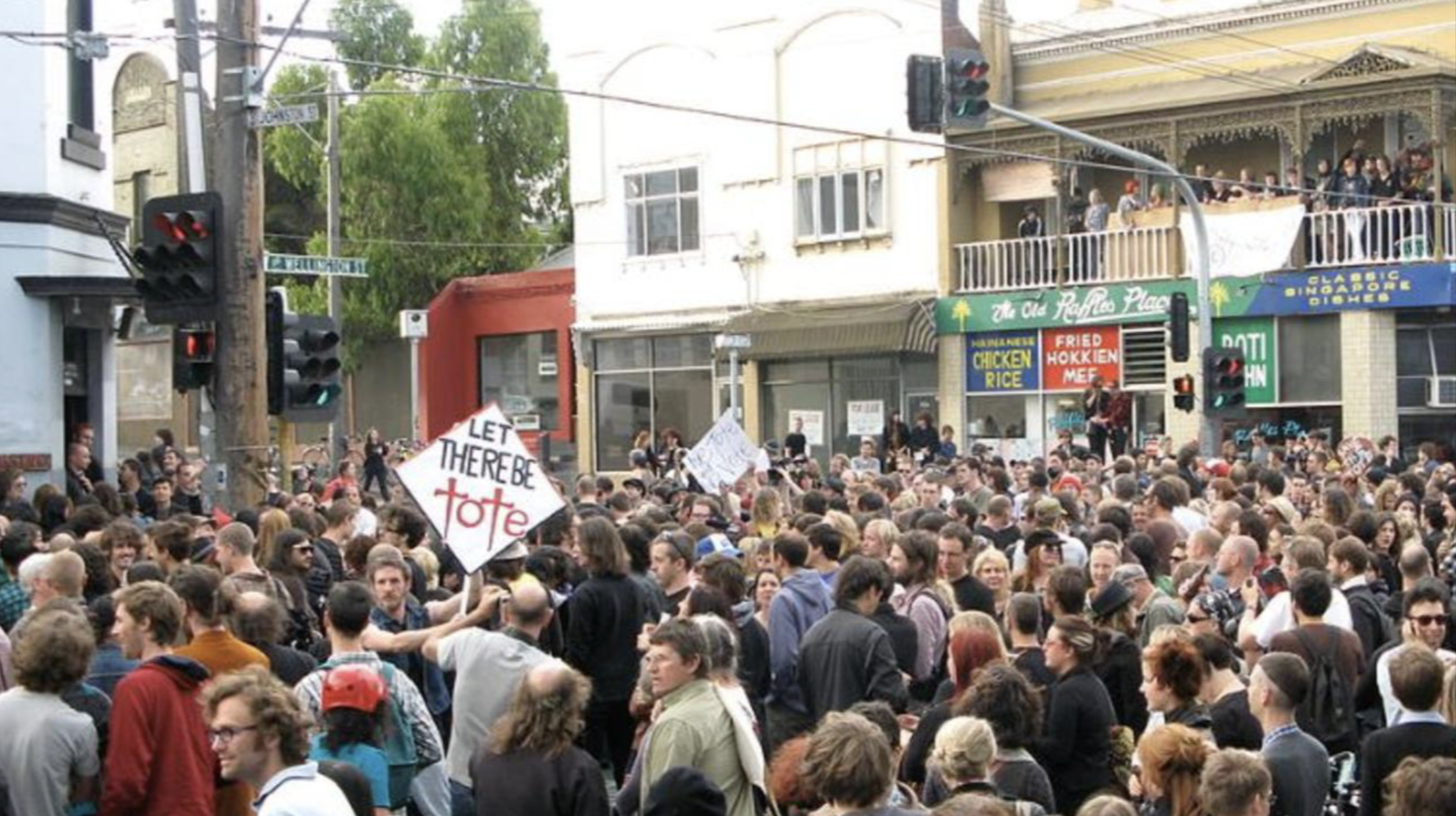 Tote-hotel-closure-2010.png
