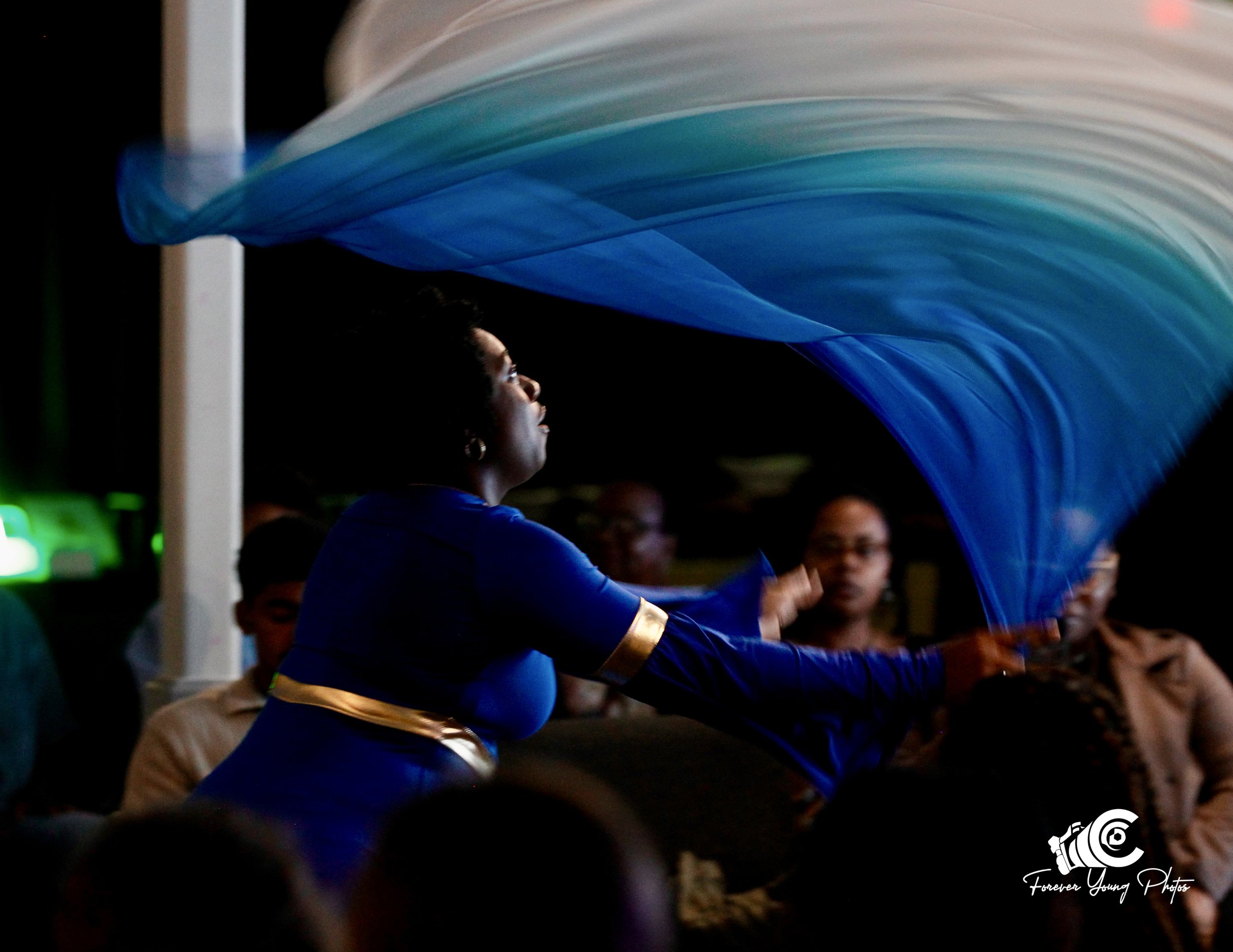 Entering into an atmosphere of worship before the fashion show. Giving God all the glory with a praise dance!