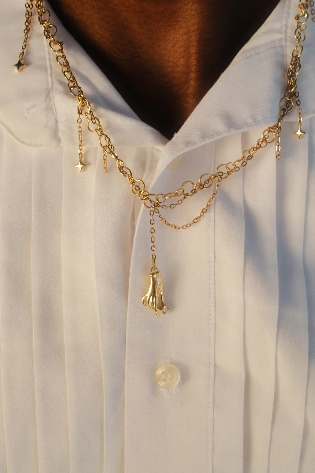 Hand of Heaven Necklace - Gold