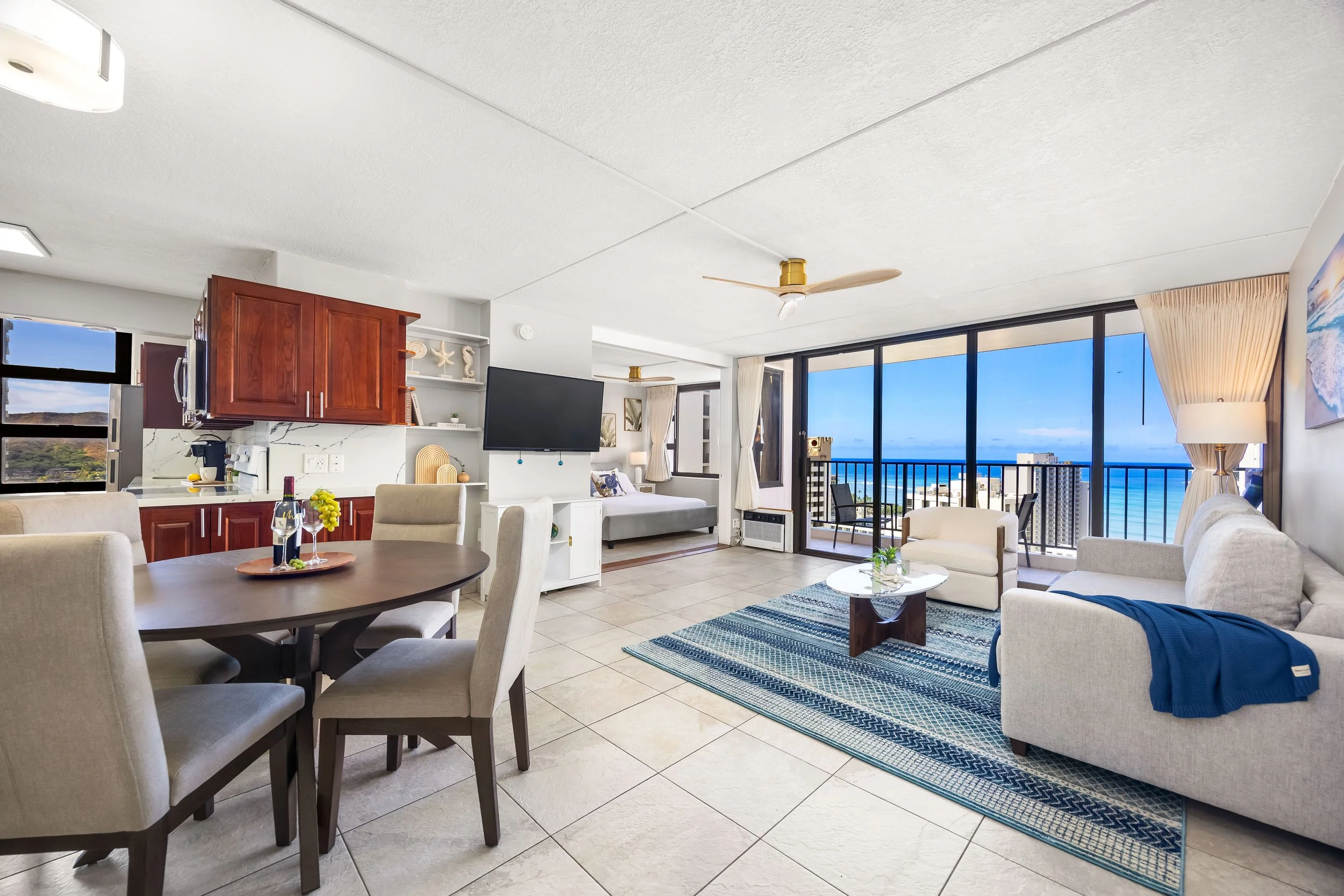 Vacation rental photography for Waikiki studios and investment condos on Oahu