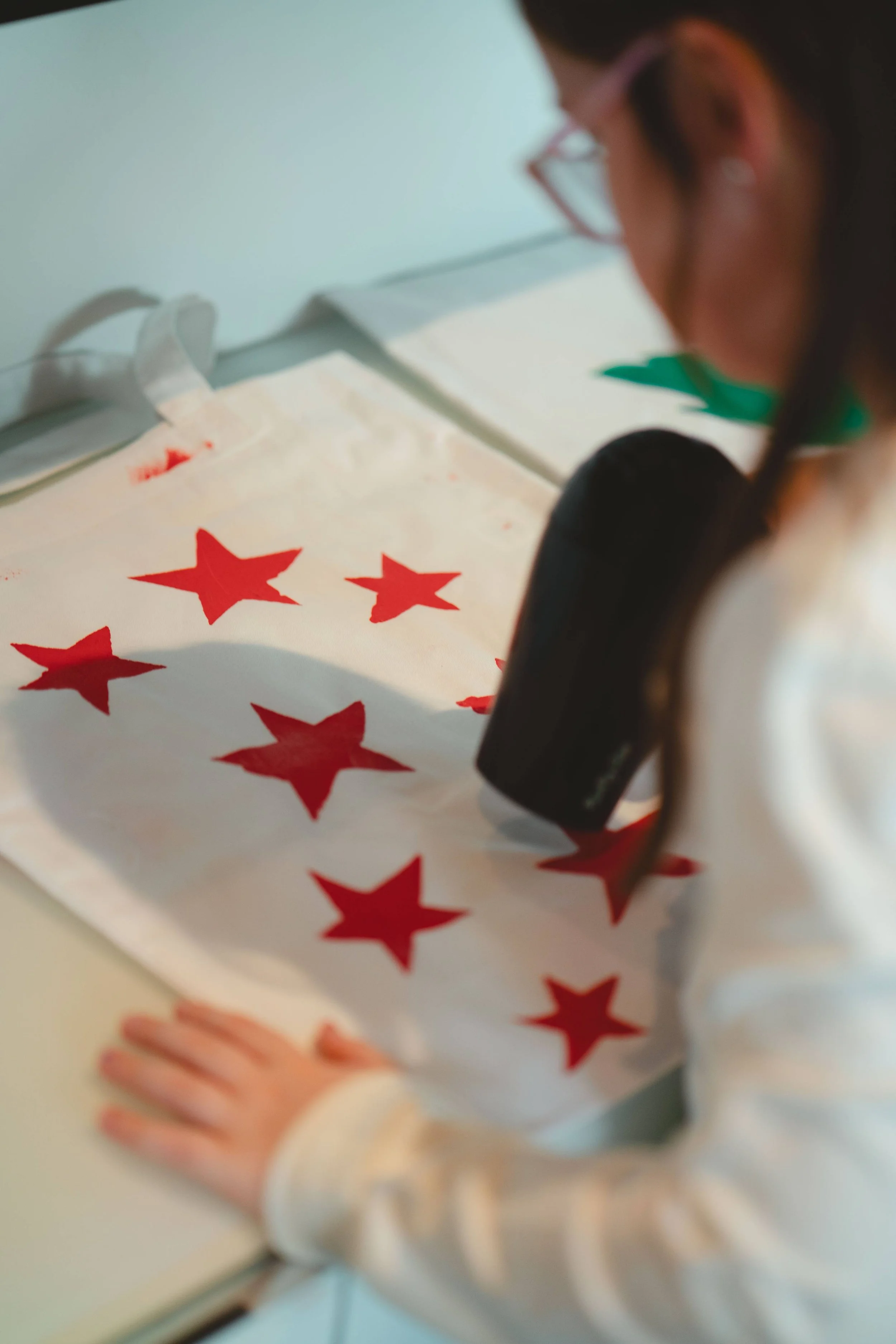 corporate-family-entertainment-tote-workshop.jpg