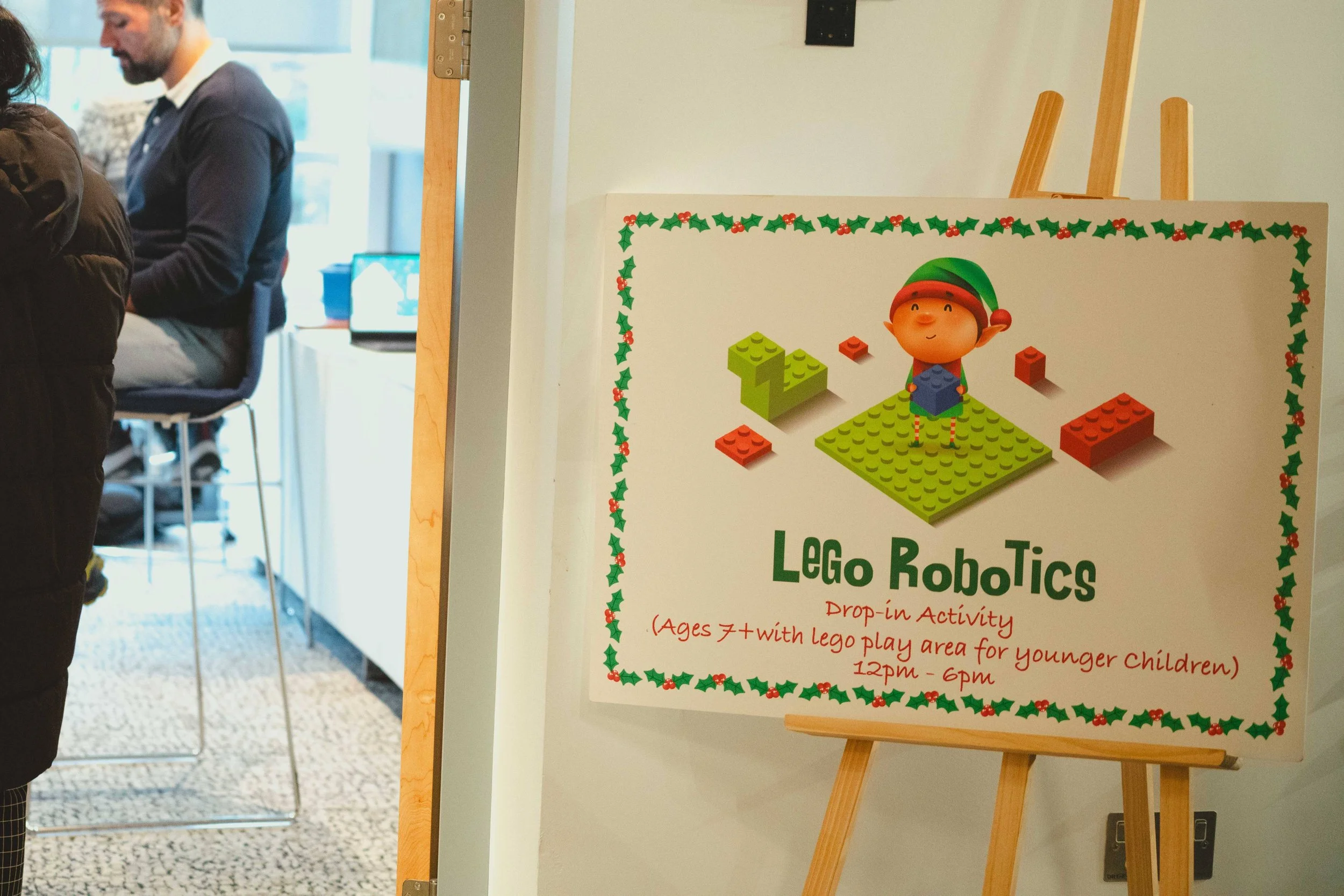 corporate-family-chistmas-lego-robotics.jpg