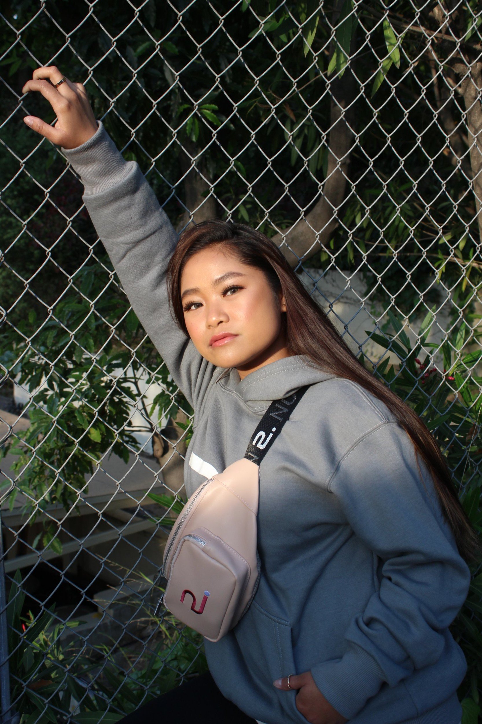 05-jibonpack-fence.jpg