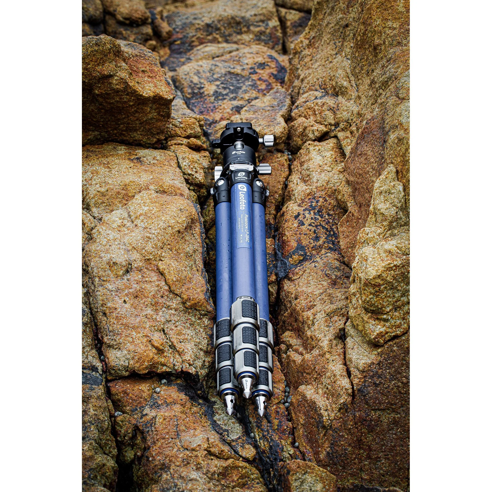 Leofoto-Carbon-Dreibeinstativ-LP-284C-Poseidon-Ballhead-LH-30-5.jpg (Kopie)