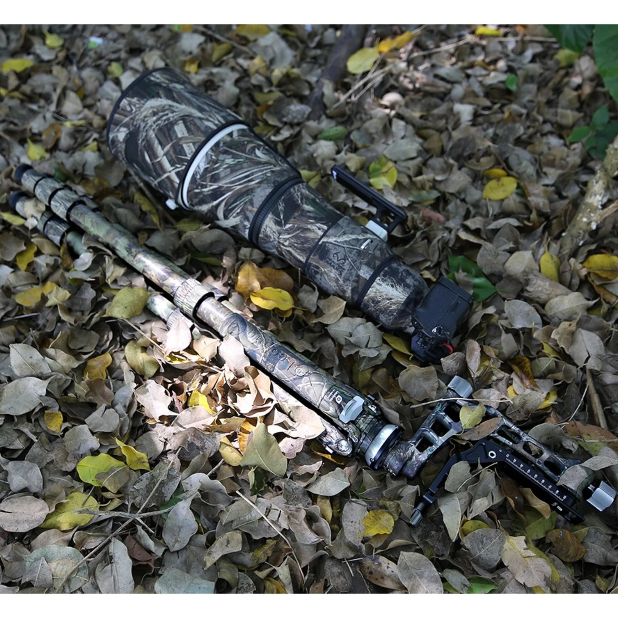 Leofoto-Carbon-Dreibeinstativ-LS-365CEX-Ranger-mit-Nivellierbasis-PG-1-Gimbal-Full-Camo-6.jpg