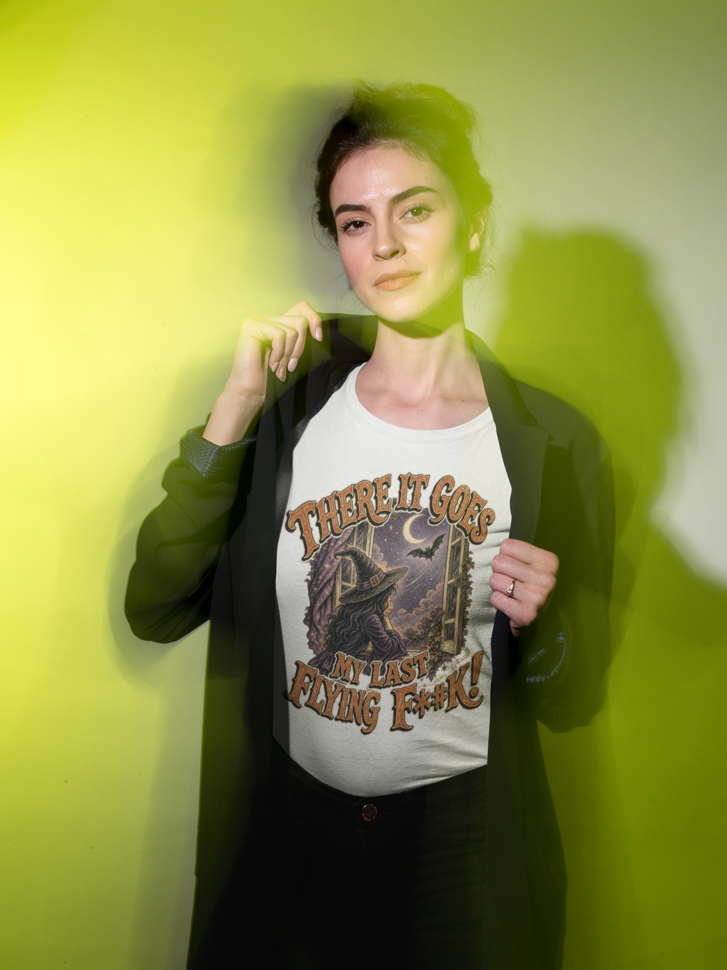 t-shirt-mockup-of-a-cool-and-fashionable-woman-18617.png