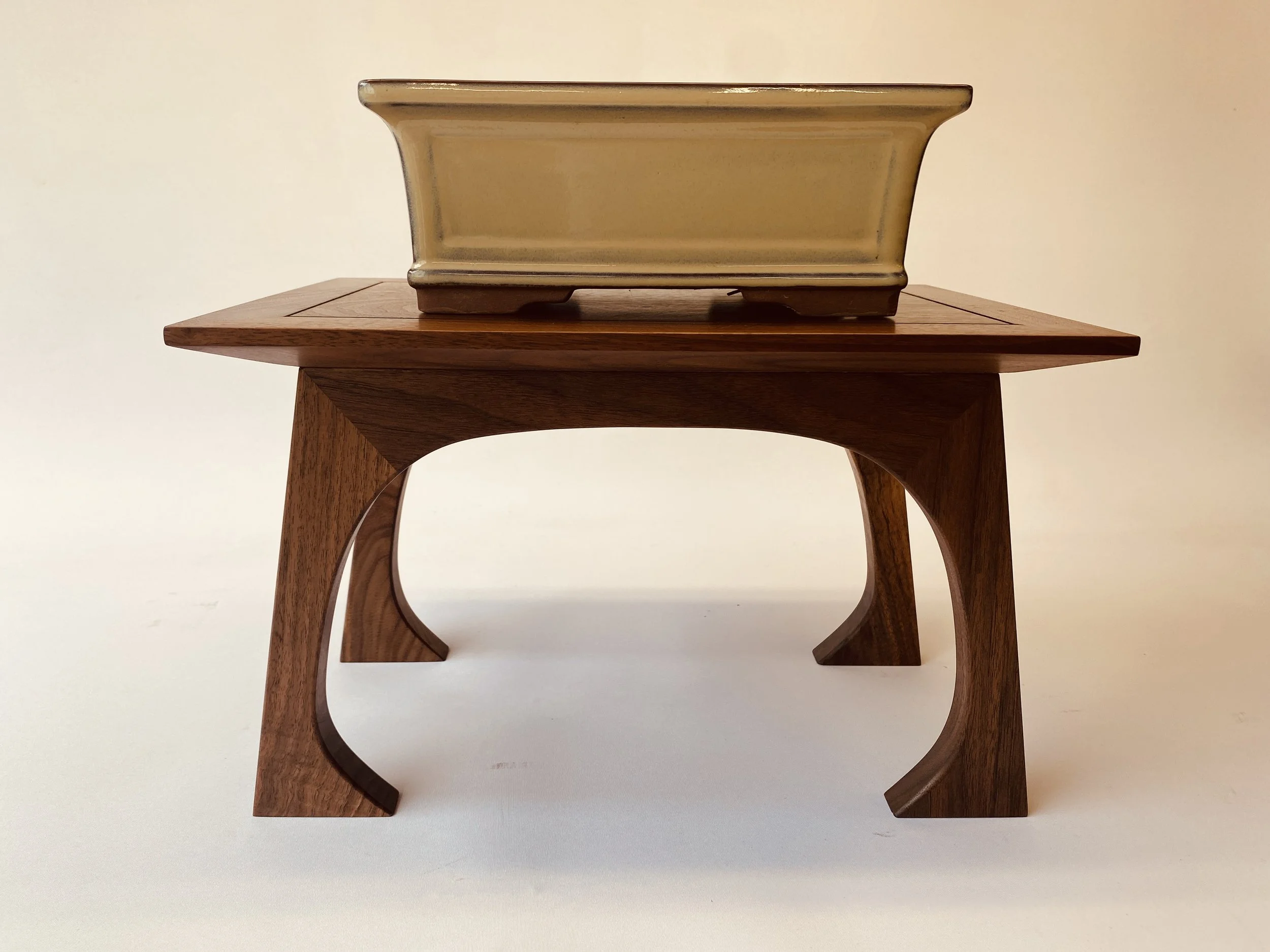 Walnut Bonsai Stand – 13.75" x 9.5" x 9"