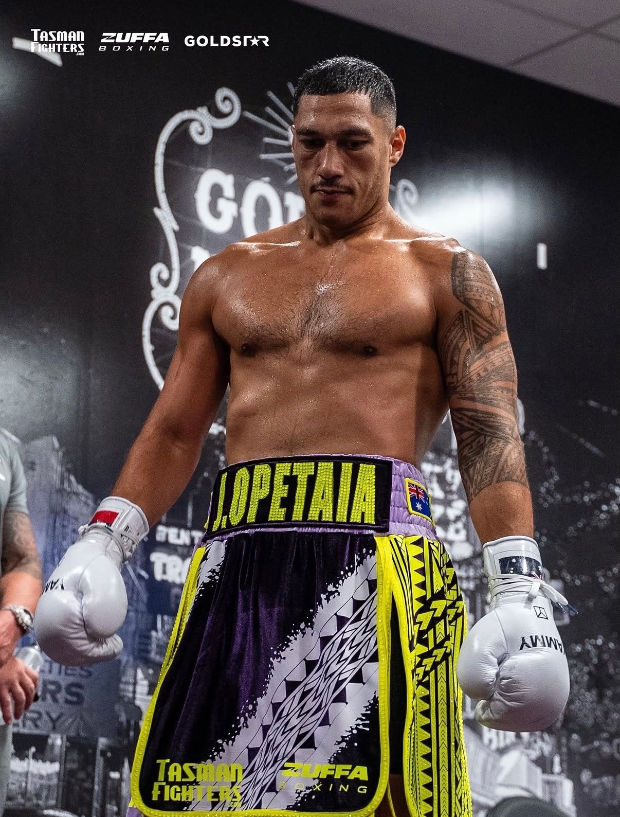 JAI OPETAIA ⚔️😈 
@jaiopetaia 

Custom Fightwear designed and made by Australia&rsquo;s house of bespoke fightwear &bull; MVRK BLACK LABEL 

Images via: 
@zuffaboxing @nextgen_boxer @tasmanfighters