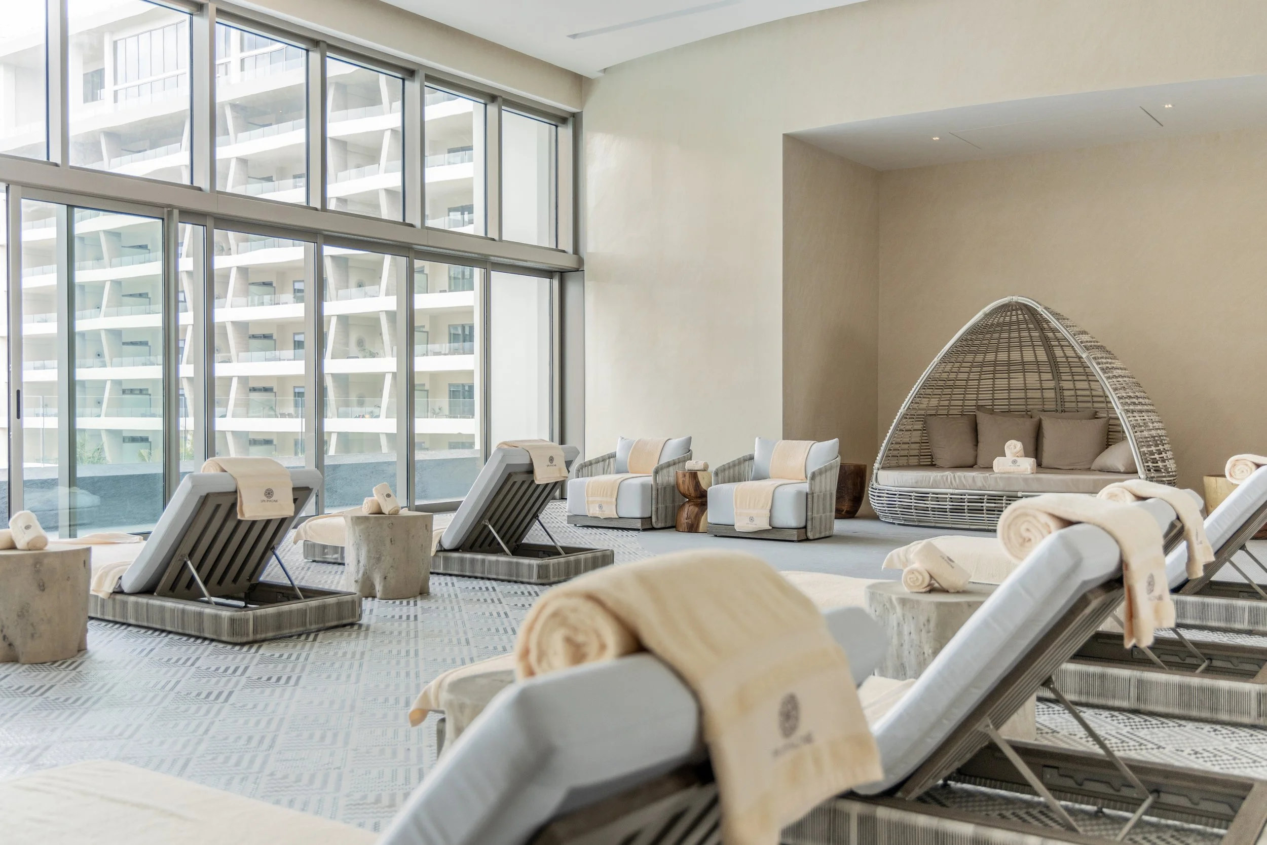 hero-spa-suites.jpg