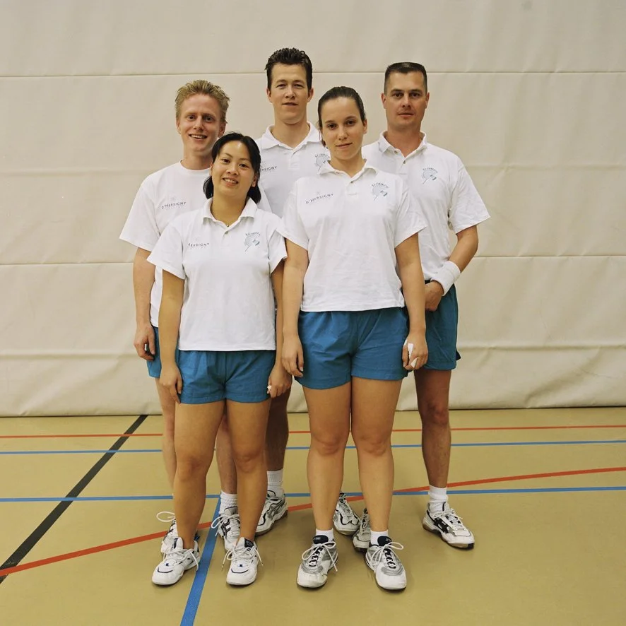 Badmingtonvereniging Gaasperdam, colour photograph, 35 x 35 cm, 2003