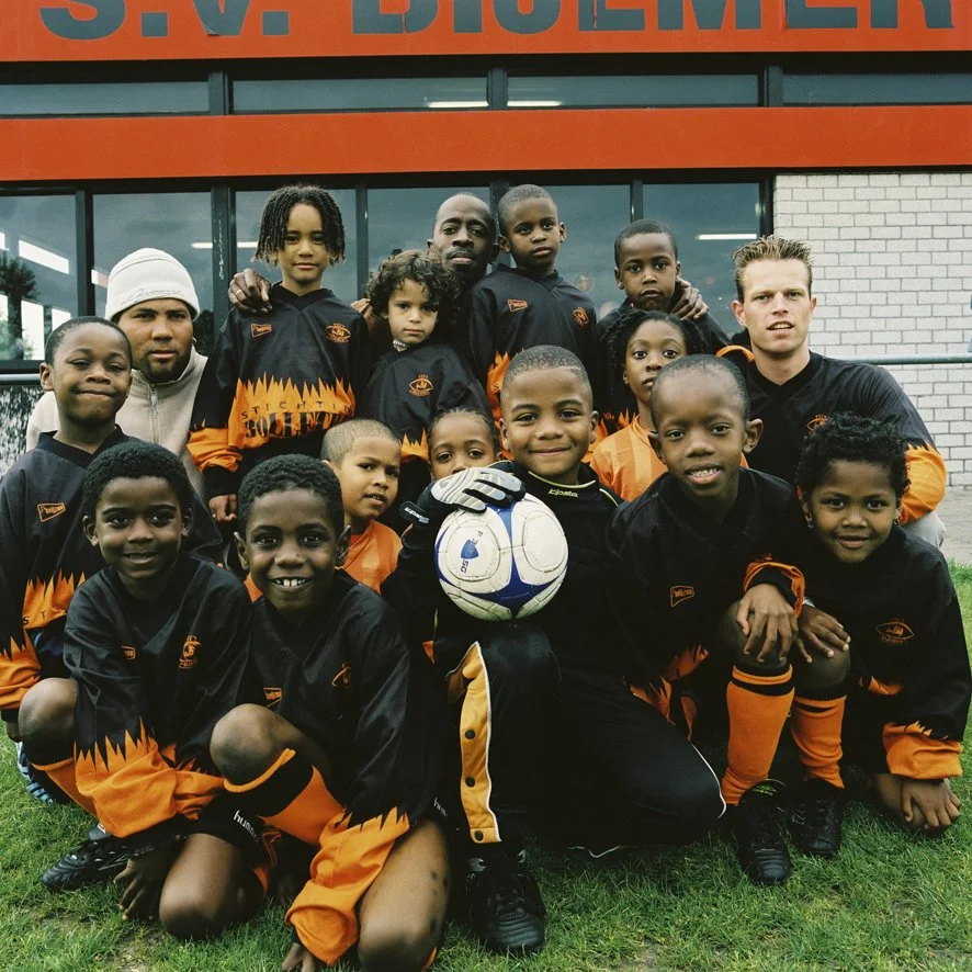 SV Bijlmer – junior team, colour photograph, 35 x 35 cm, 2003