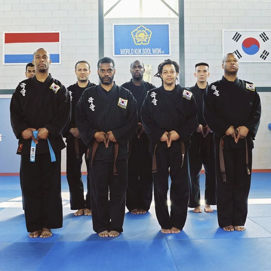 Sportcentrum Koryo, colour photograph, 35 x 35 cm, 2003