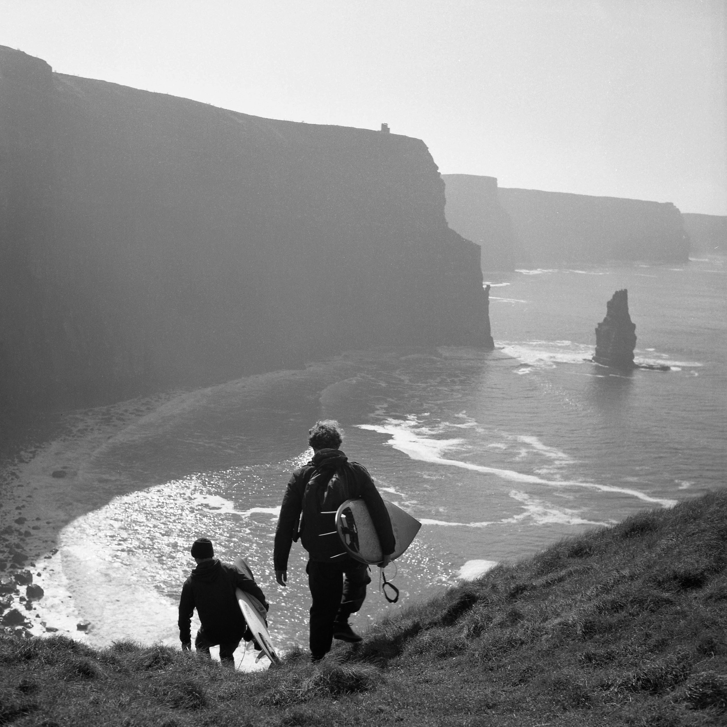 ireland surfers025.jpg