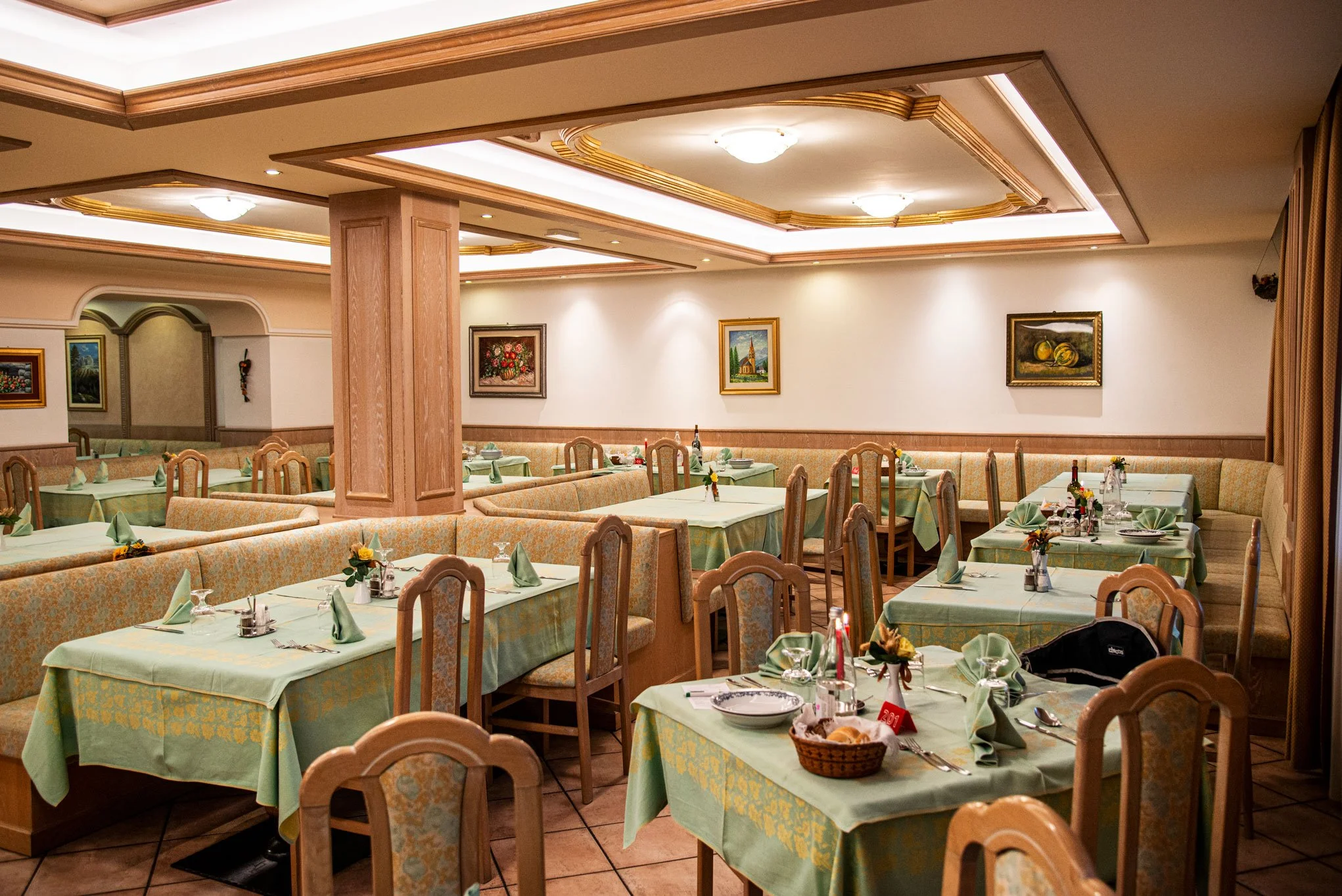 Ristorante dell'Hotel Crescenzia a Vigo di Fassa