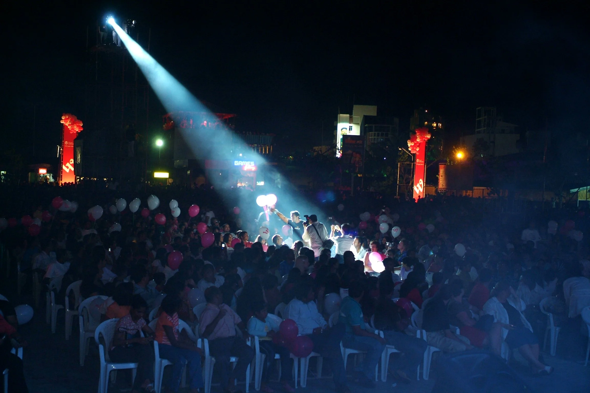 Wataniya WOW show