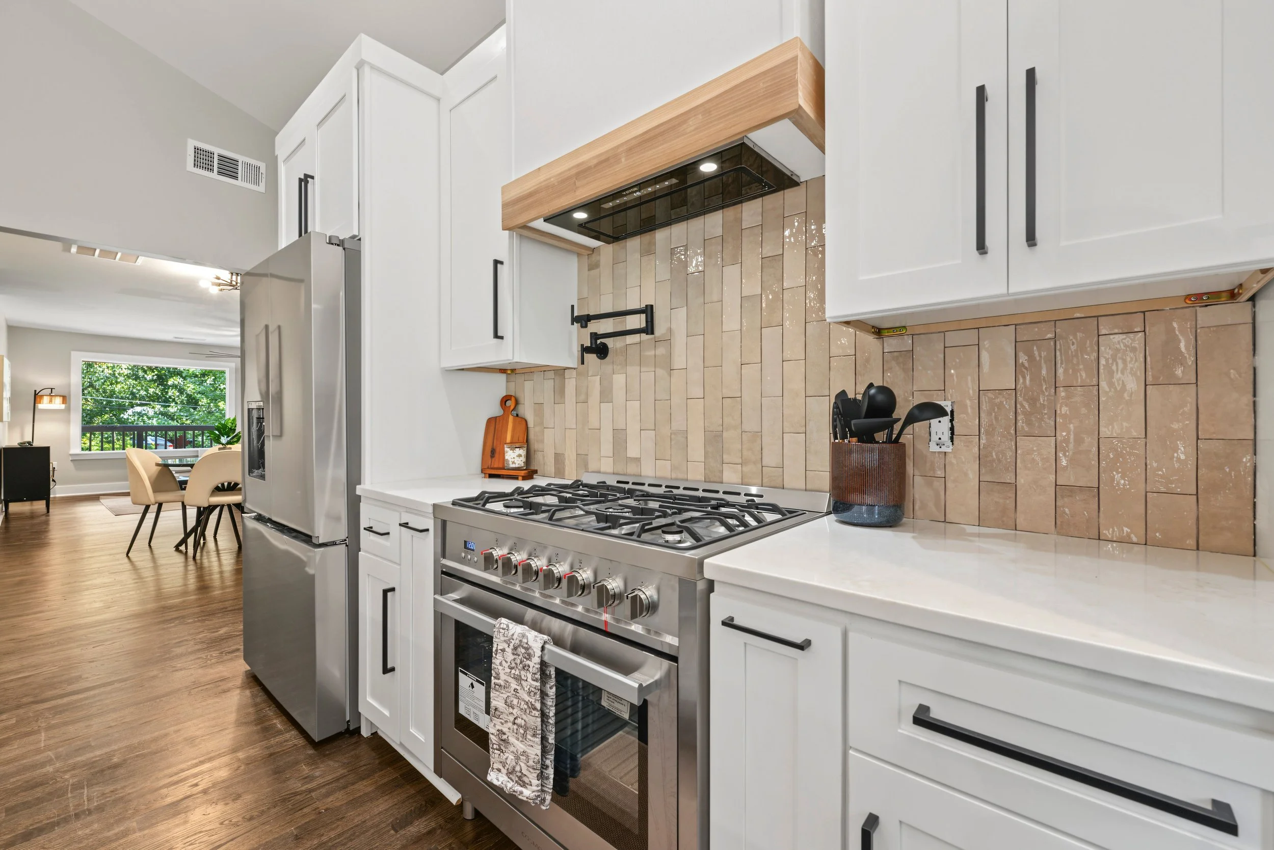 852-Laurelmont-Dr-SW-Atlanta-039.jpg