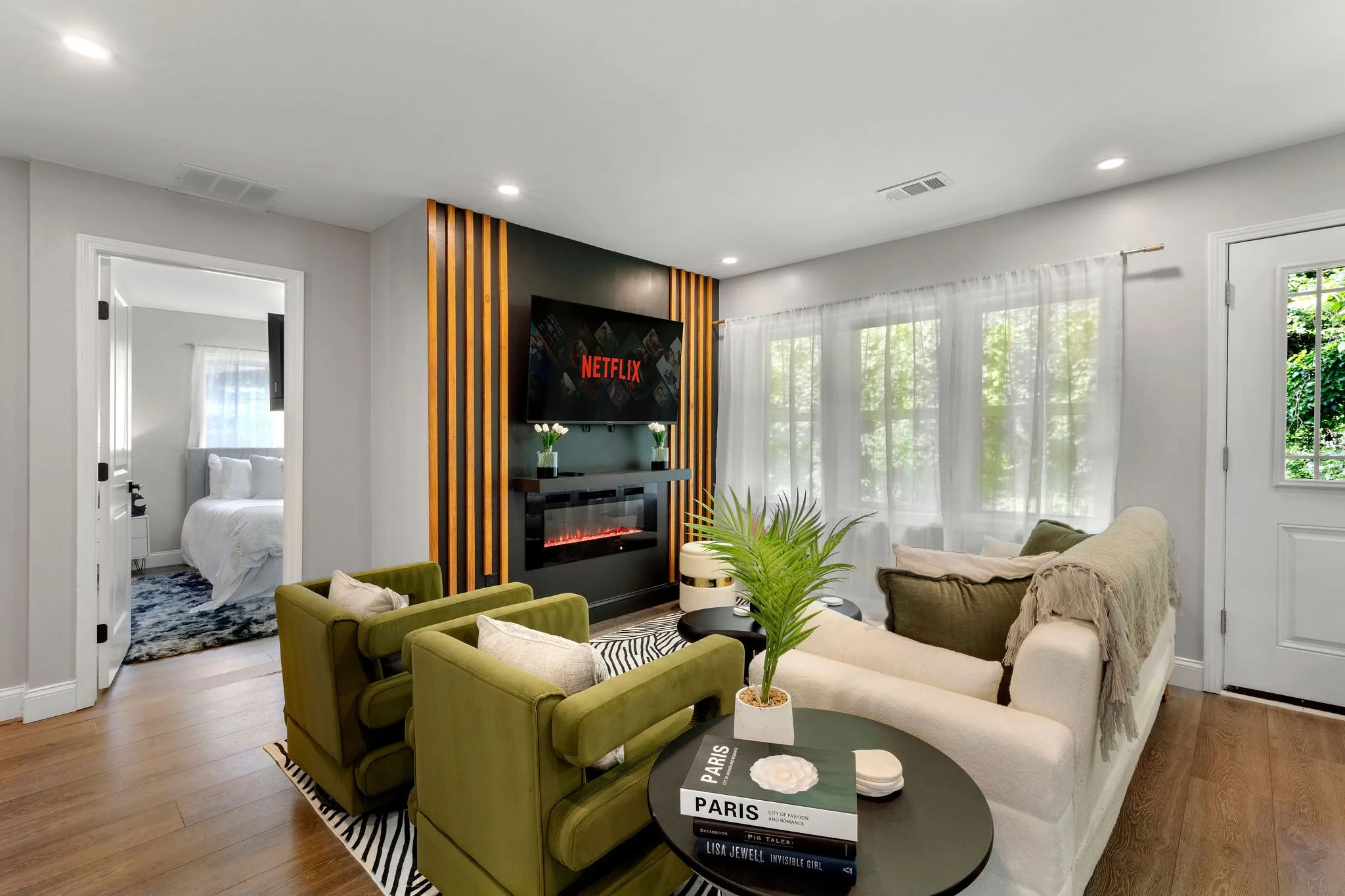 1751CarterCirAtlanta036.jpg