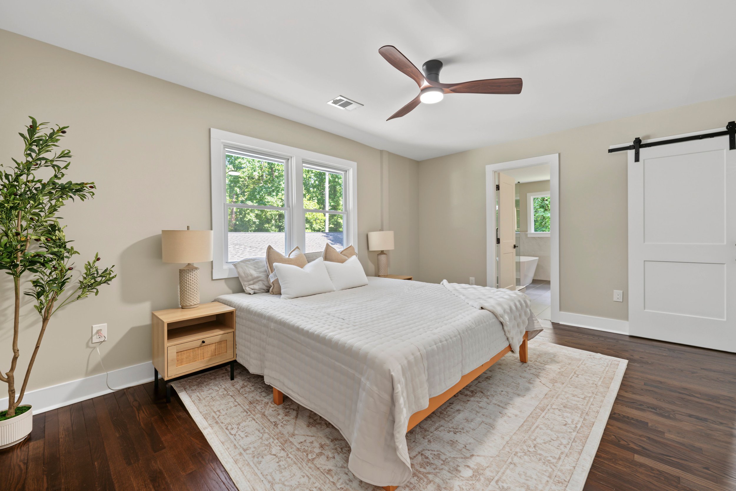 LAURELMONT | 2,100 sq. ft. contemporary ranch