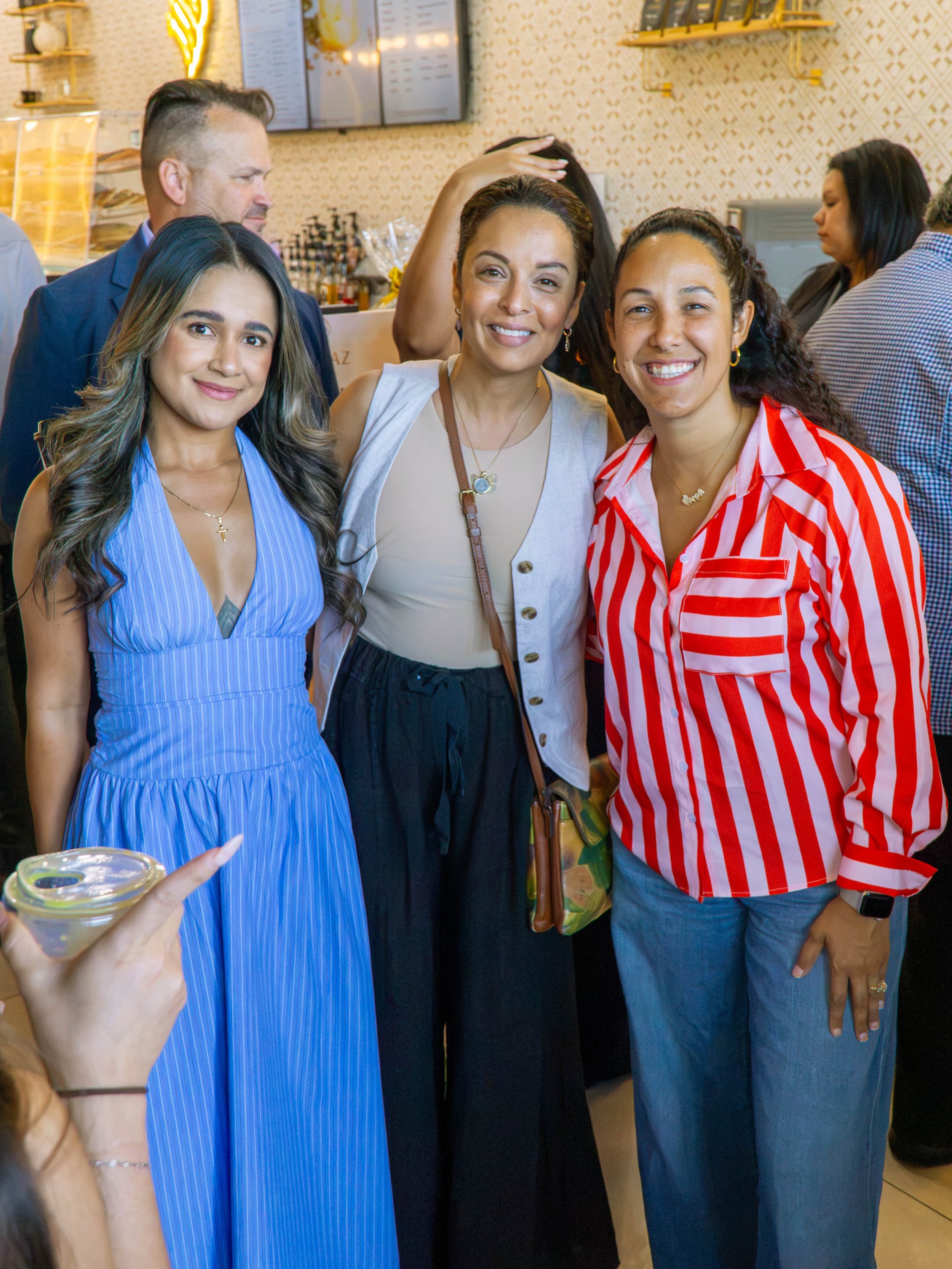 Cafecitos, conexiones, and a little bit of Spanglish. Gracias to the @tampabaylatinchamber for helping me meet people and get some real world speaking practice! 

And if you are looking for some real world Spanish experience as well, come hangout wit