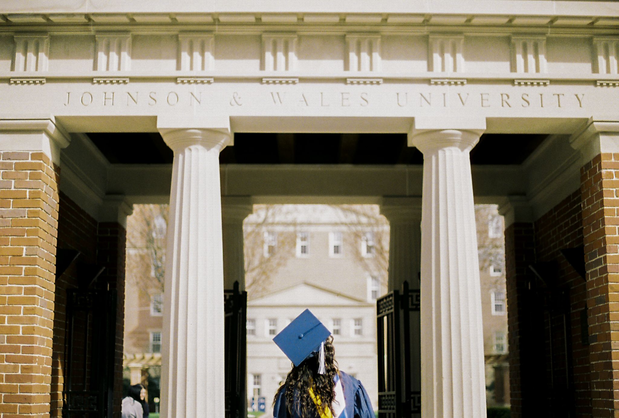 BD-GRAD-2025-25.png
