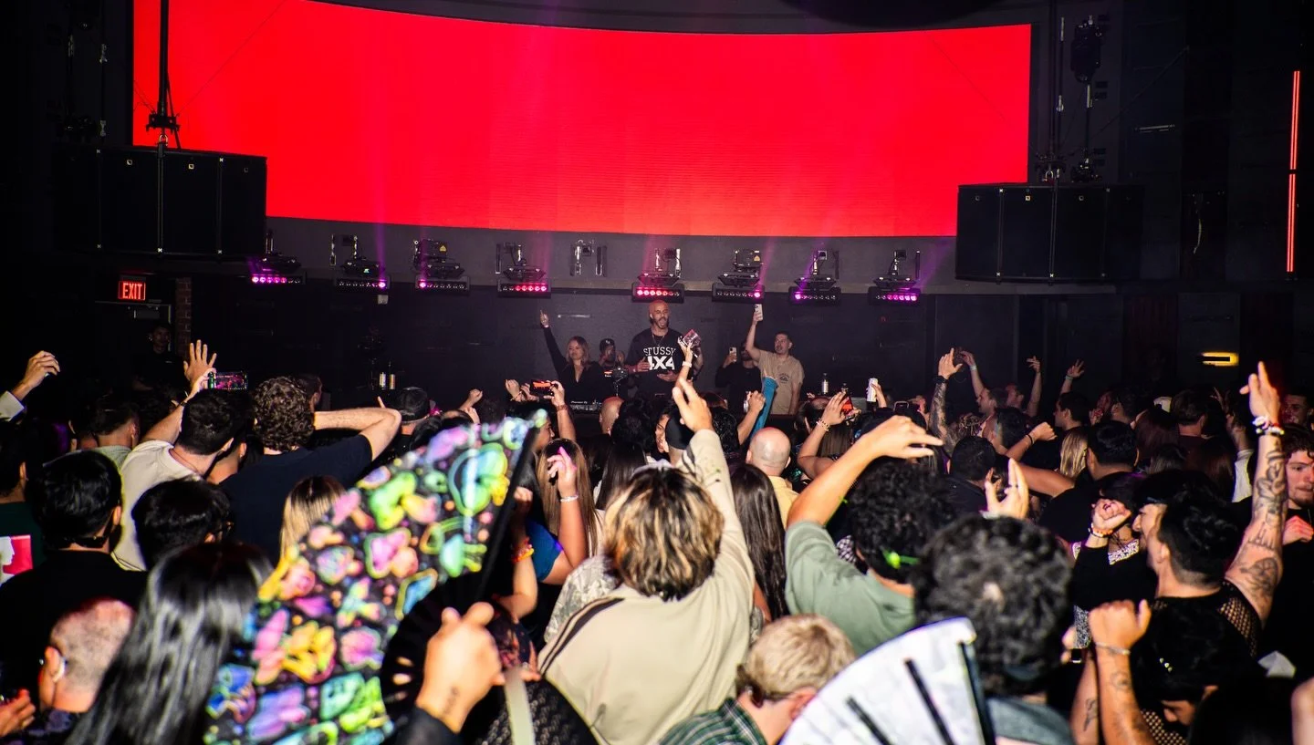 All originals at Timmy Trumpet&hellip; yeah we&rsquo;re not playing around 🔥
	1.	Run It Run It w/ Muack (unreleased)
	2.	Take It Eazy w/ PartyDeck (Intentions Records)
	3.	Hey Mami w/ Ren Carter (unreleased)
	4.	Pop w/ Ren Carter (Material Series)
	
