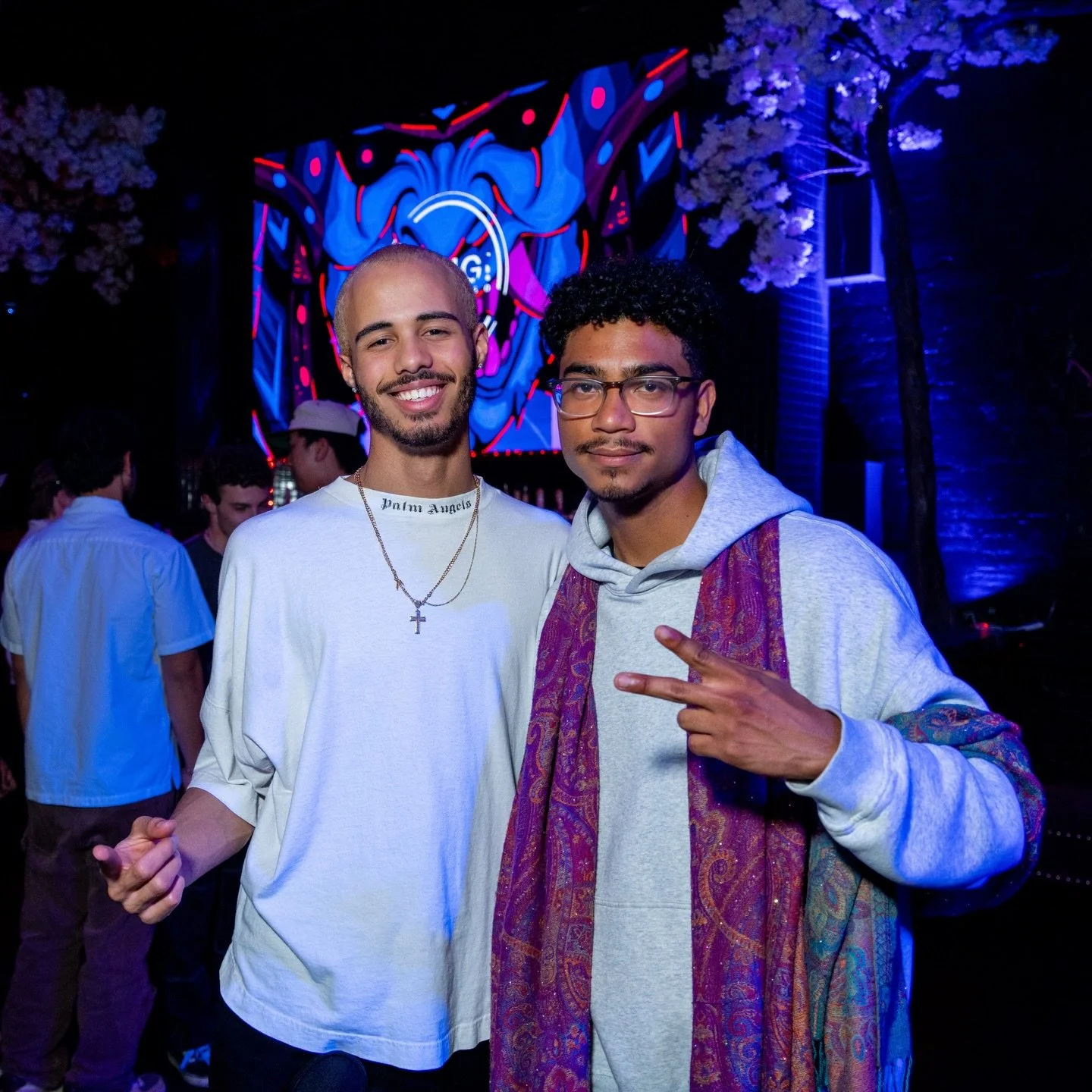 OUT NOW 🚨
Damien Shane x Ren Carter just dropped a brand new weapon &ldquo;POP&rdquo; on @material_series 

Live on all platforms now. Go run it up 🔊💥

Use responsibly&hellip; or don&rsquo;t 😈

Much love to all the freaks always showing love and 