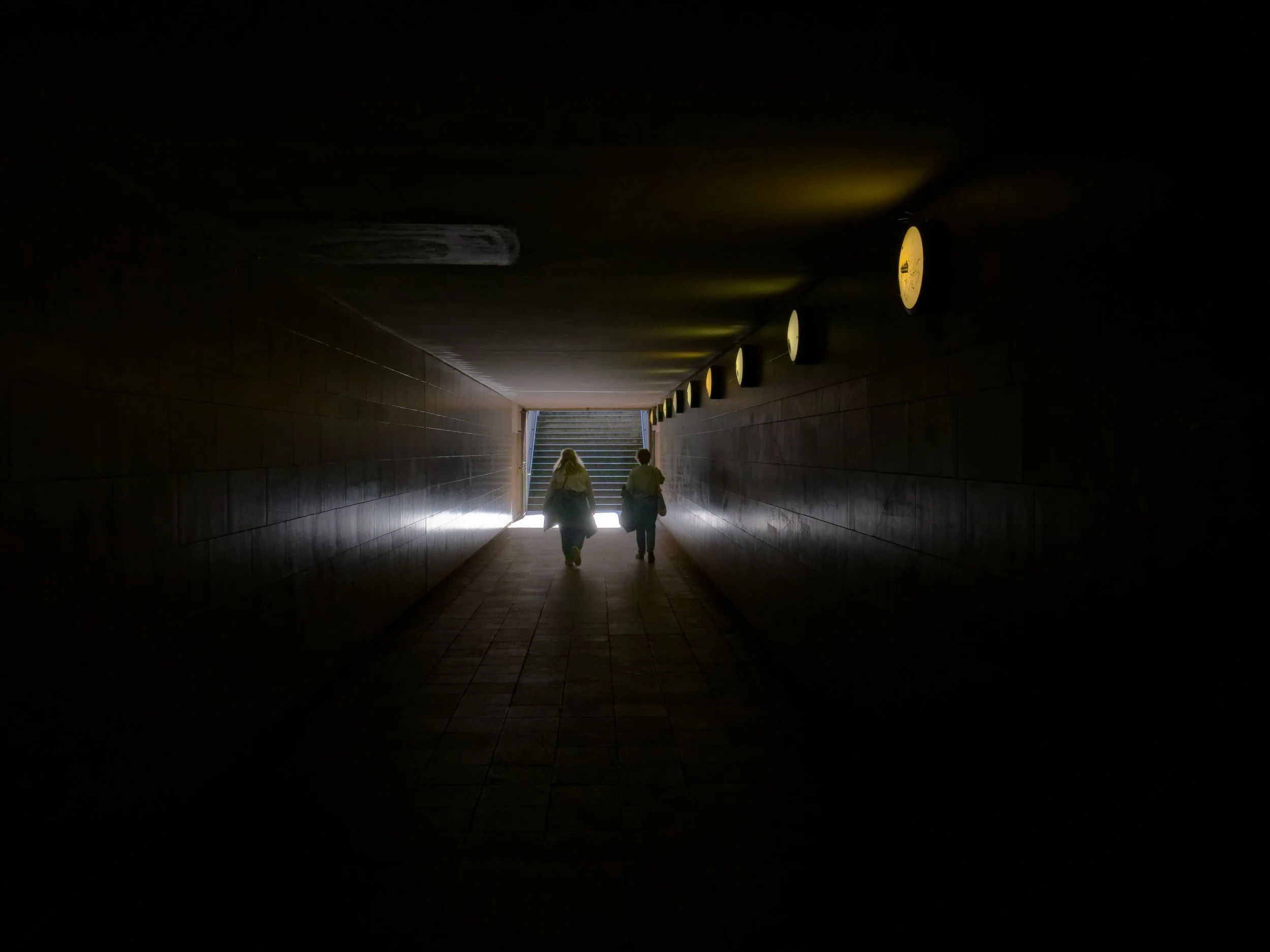 P1045625_tunnel.jpg