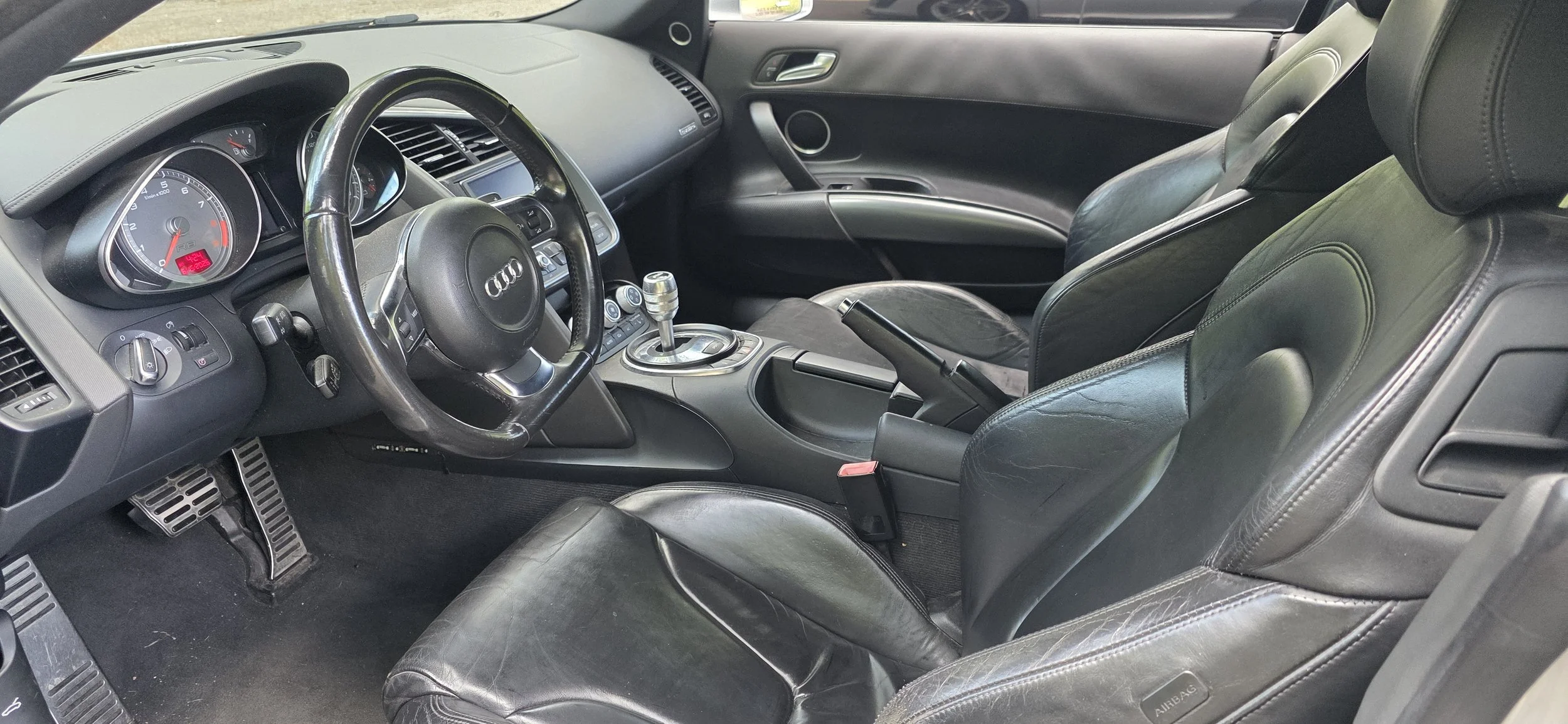 BASIC INTERIOR ONLY