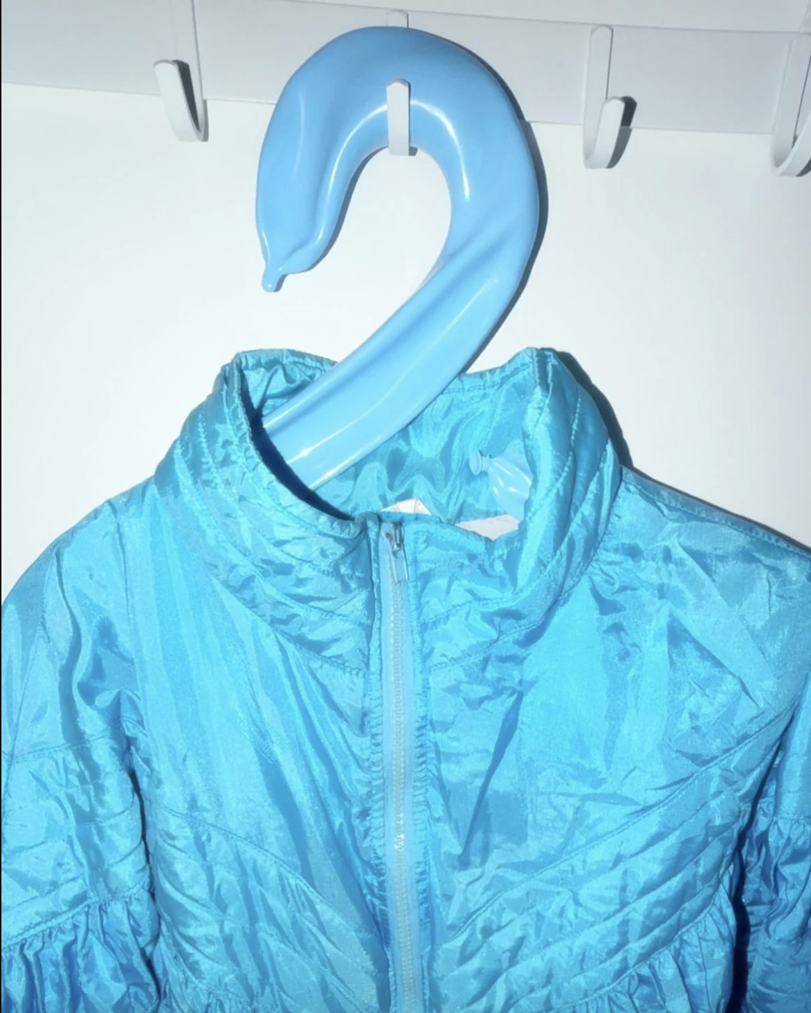 Chong Shop Pool Blue 5.png