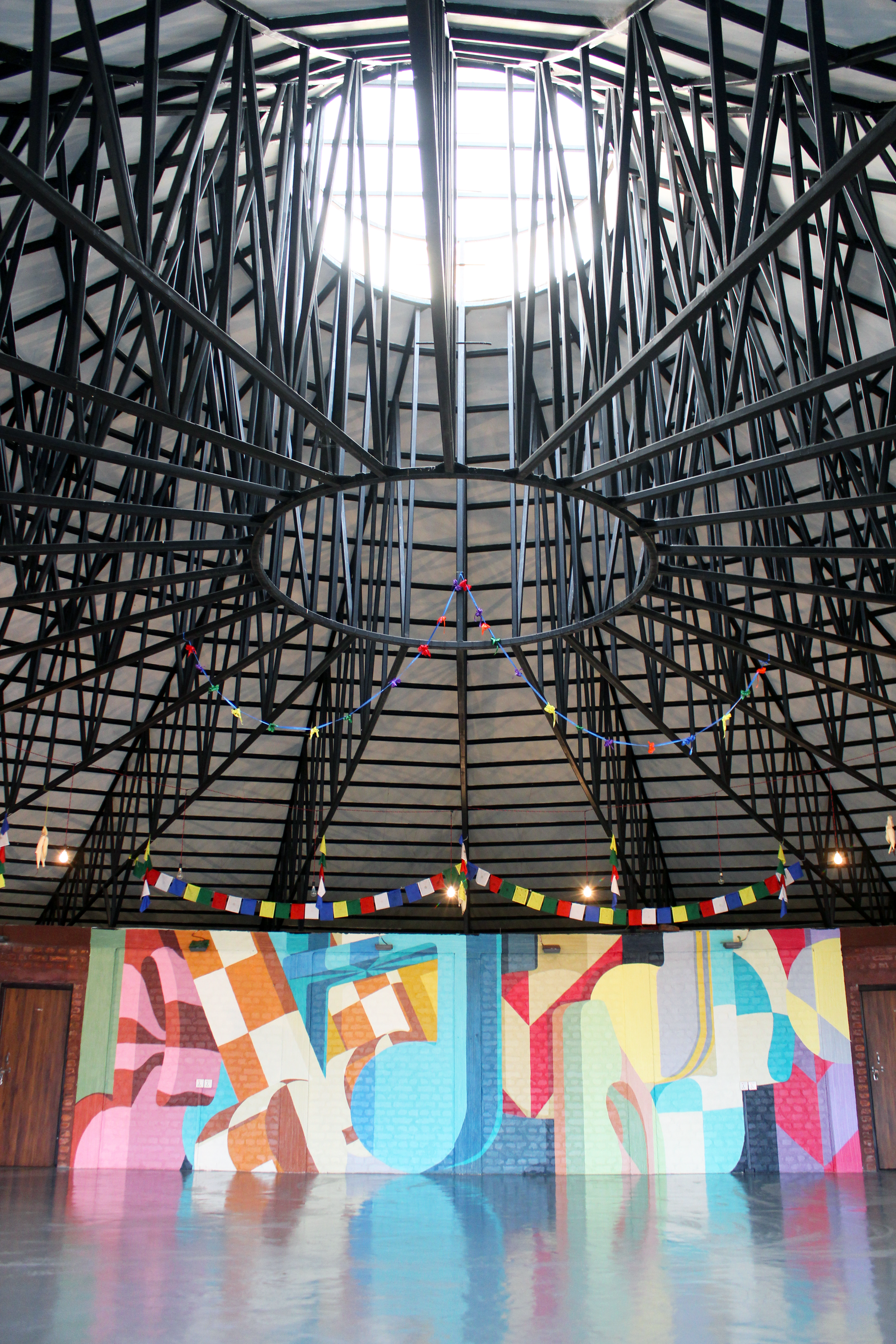 LS_MURAL_ArtistLindertSteegen_CourtesyKalkmanGallery_FullWall2.png